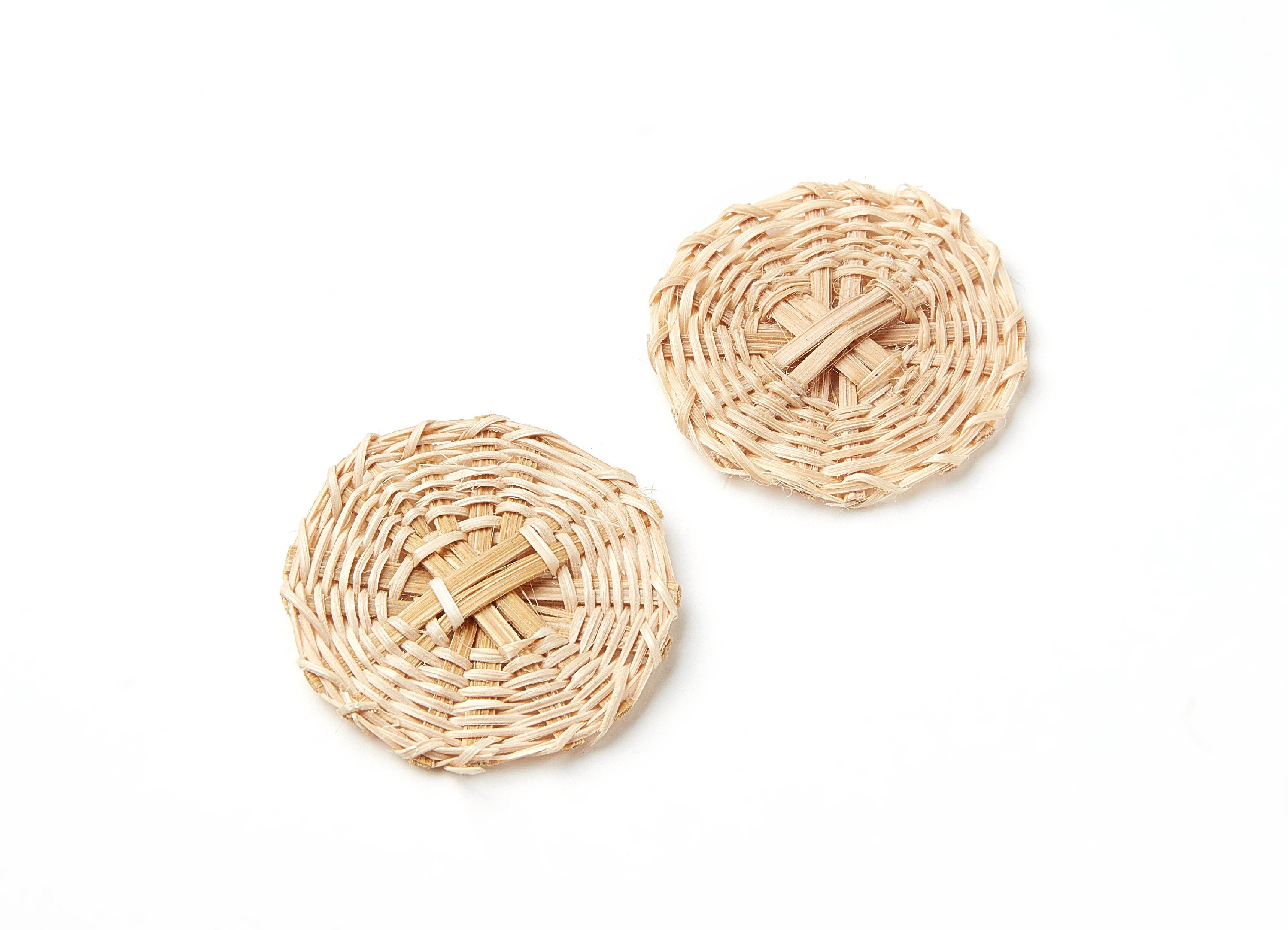 Handwoven Rattan Earrings - Coin Shaped Rattan Pendant - Wooden Straw Earring - Jewelery Handmade - 36.2x36.2x3.1mm - RT1058 - DOMEDBAZAAR