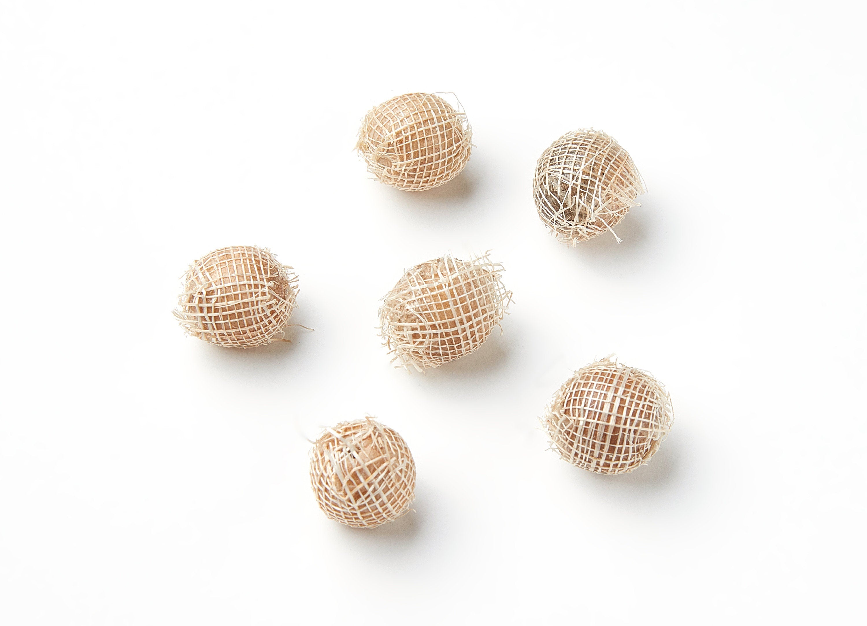 Handwoven Paper Rope Earrings - Ball Shaped Paper Rope Pendant - Wooden Straw Earring - Jewelery Handmade - 15.8x15.5mm - RT1074 - DOMEDBAZAAR