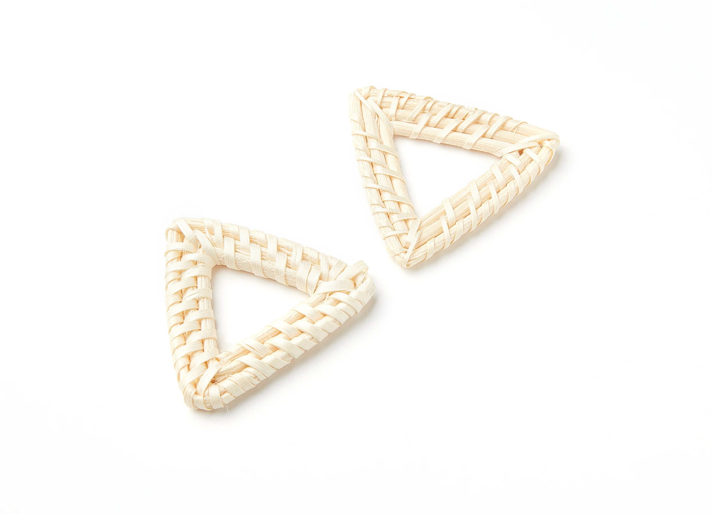 Handwoven Rattan Earrings - Triangle Shaped Rattan Pendant - Wooden Straw Earring - Jewelery Handmade - 48.8x45x3.87mm - RT1042 - DOMEDBAZAAR