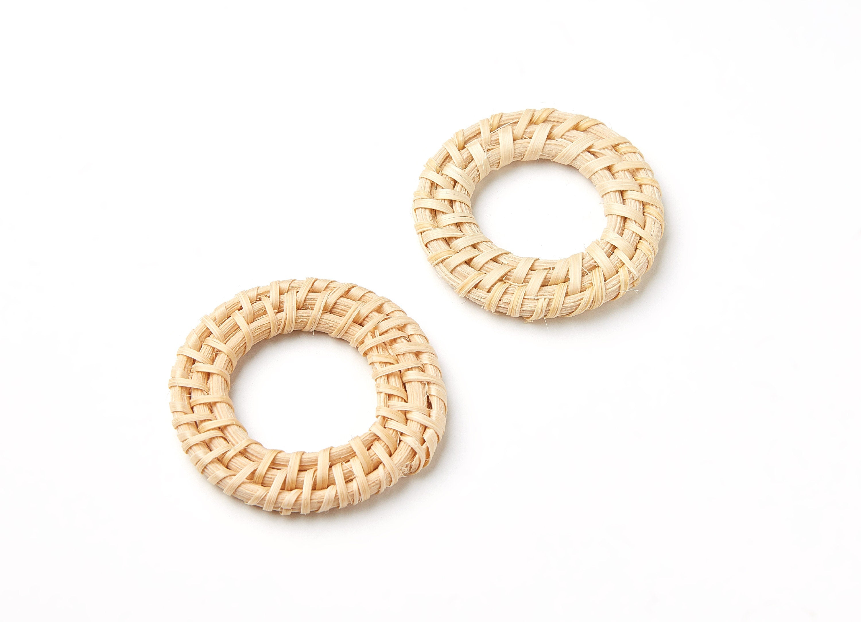 Handwoven Rattan Earrings - Round Shaped Rattan Pendant - Wooden Straw Earring - Jewelery Handmade - 43x43x4.3mm - RT1046 - DOMEDBAZAAR