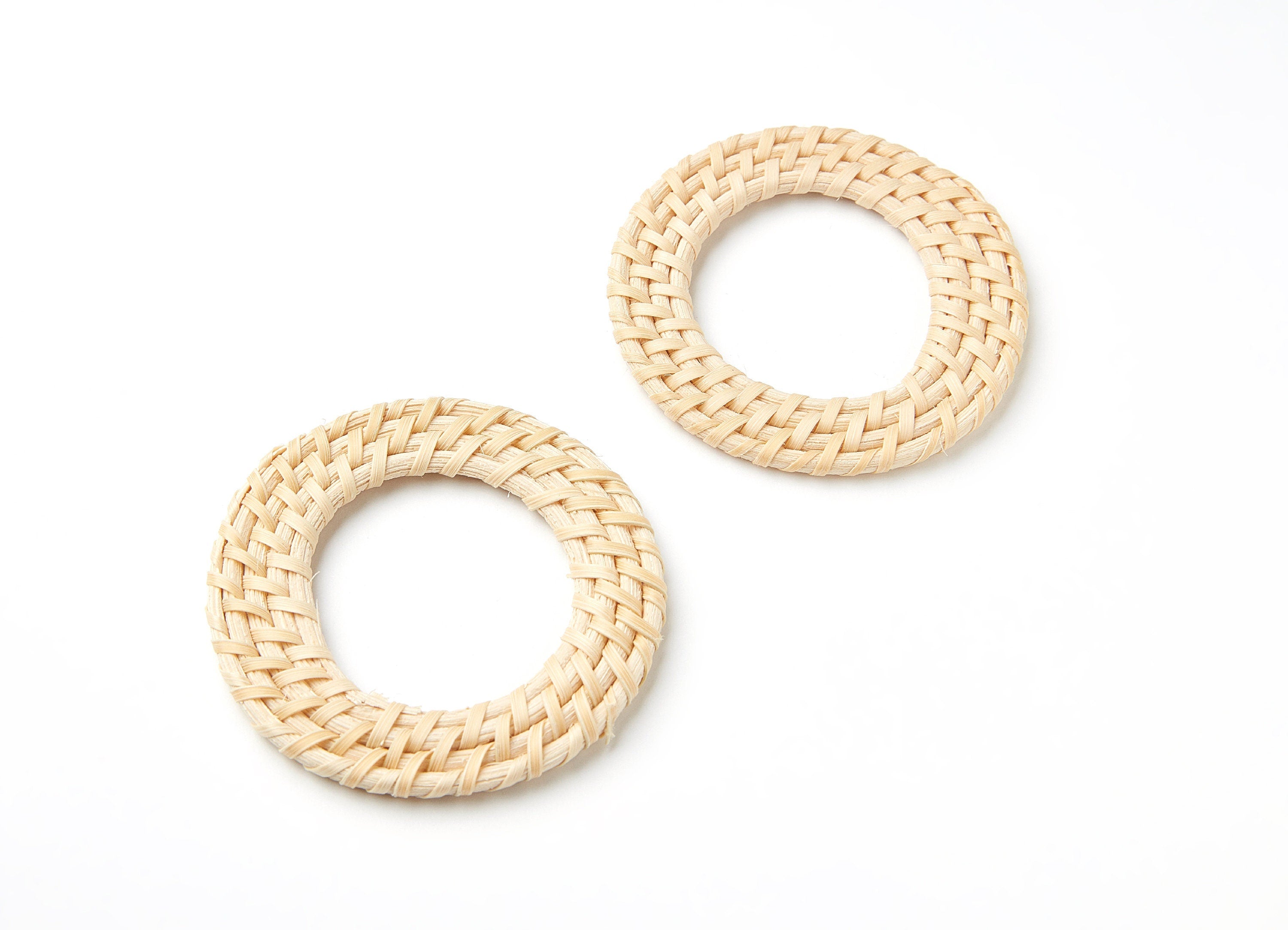 Handwoven Rattan Earrings - Round Shaped Rattan Pendant - Wooden Straw Earring - Jewelery Handmade - 60.4x60.4x4.15mm - RT1048 - DOMEDBAZAAR