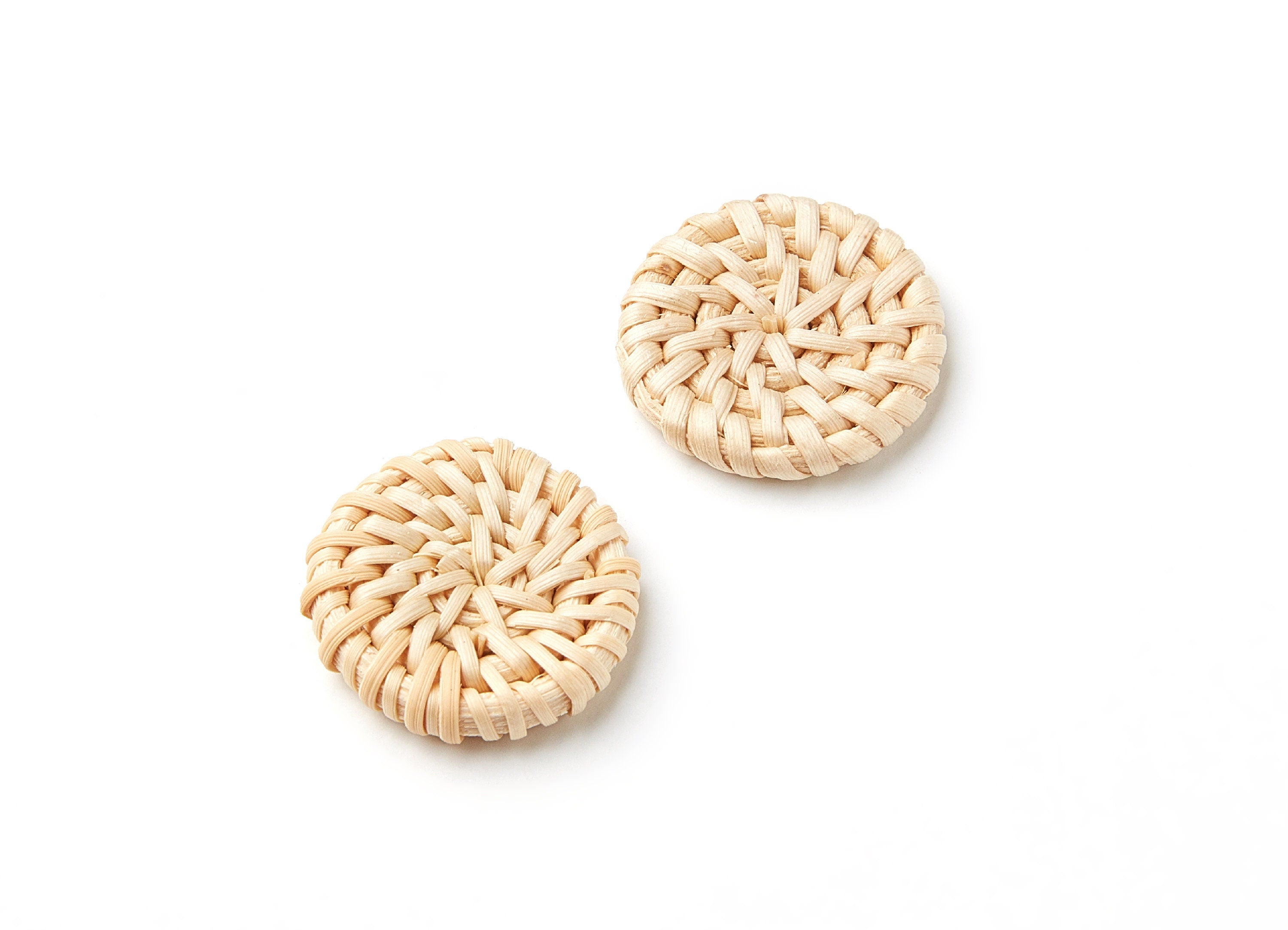 Handwoven Rattan Earrings - Coin Shaped Rattan Pendant - Wooden Straw Earring - Jewelery Handmade - 32.7x32.7x5.8mm - RT1051 - DOMEDBAZAAR