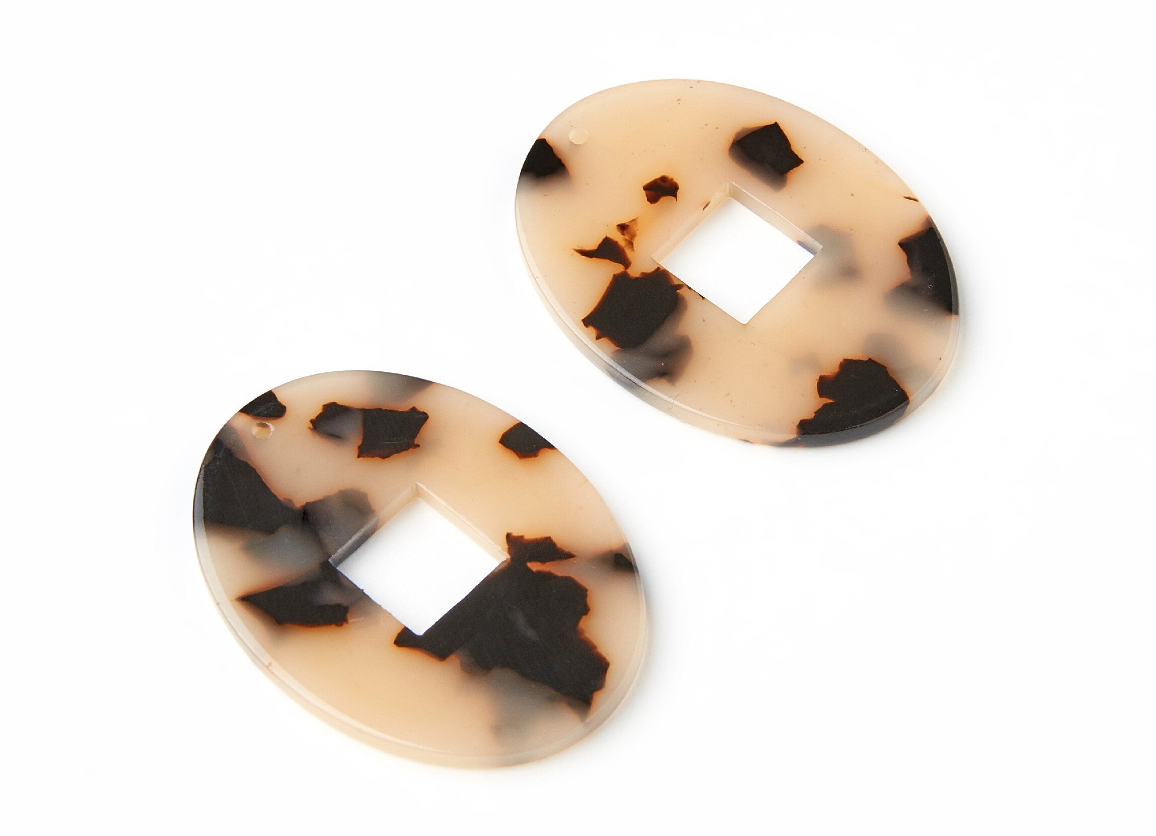 Acetate Acrylic Earring Charms - Blonde Tortoise Shell Earrings - Oval Shaped Pendant - Color Code: A08 - 40x30x2.67mm - AC1241A - DOMEDBAZAAR