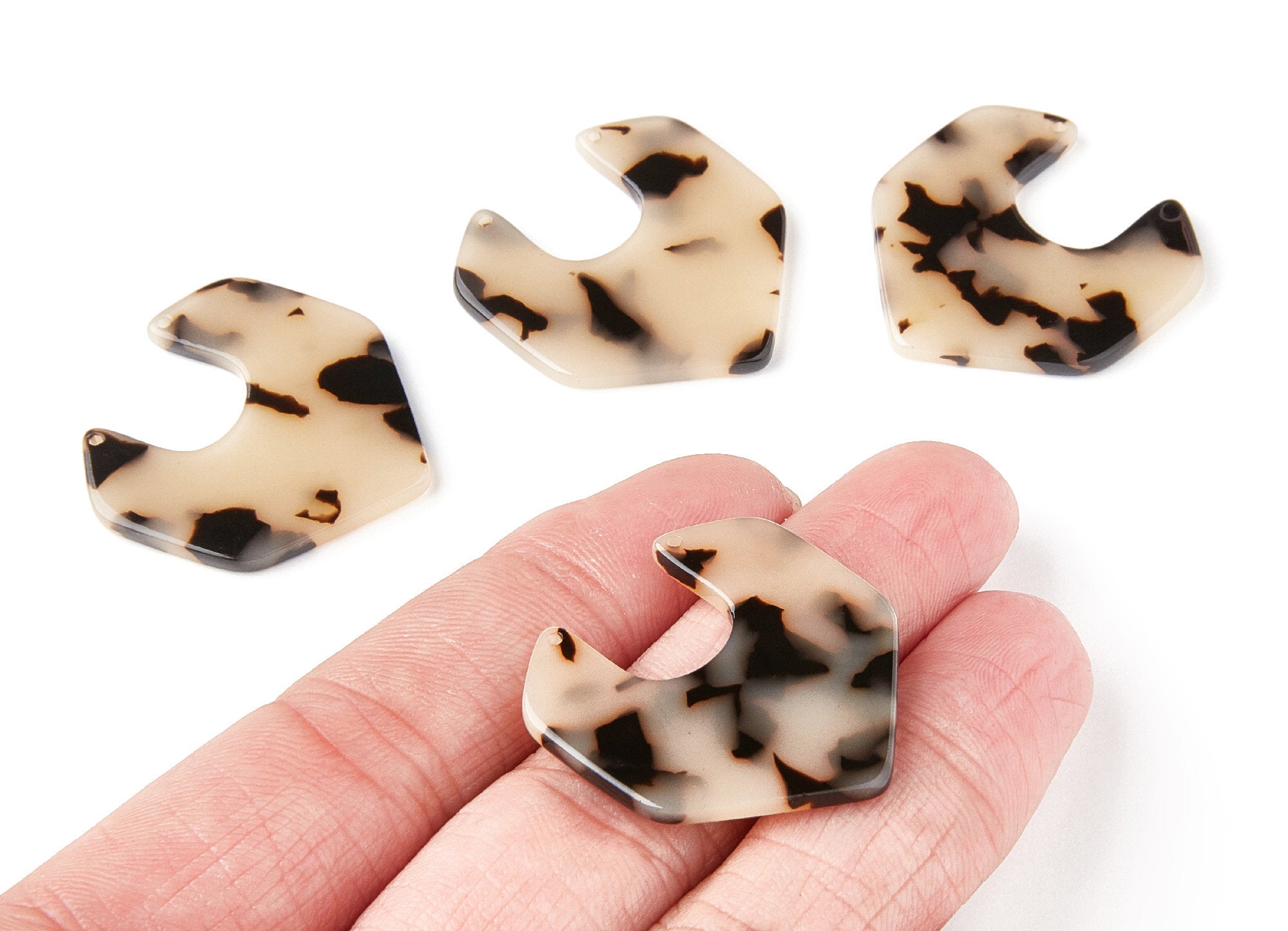 Acetate Acrylic Earring Charms Two Hole - Blonde Tortoise Shell Earrings - Color Code: A08 - 31,16x30,17x2,6mm - AC1246B - DOMEDBAZAAR