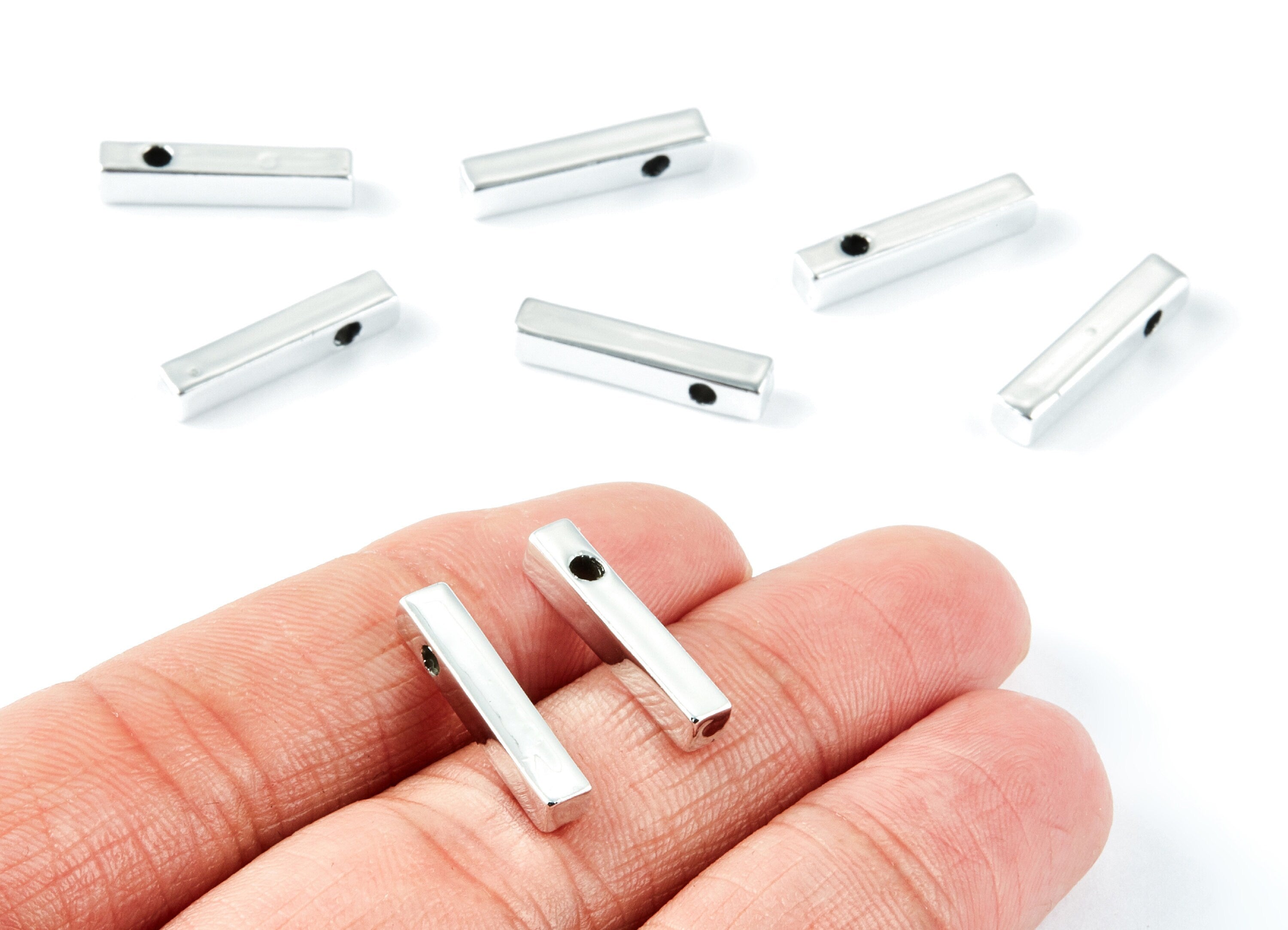 Rectangle Bar Shaped Charms - Zinc Alloy Earring Finding - Nickel / Silver Tone - Alloy Pendant for Necklace - 19,42x3,84x3,67mm - ZZ1198S - DOMEDBAZAAR