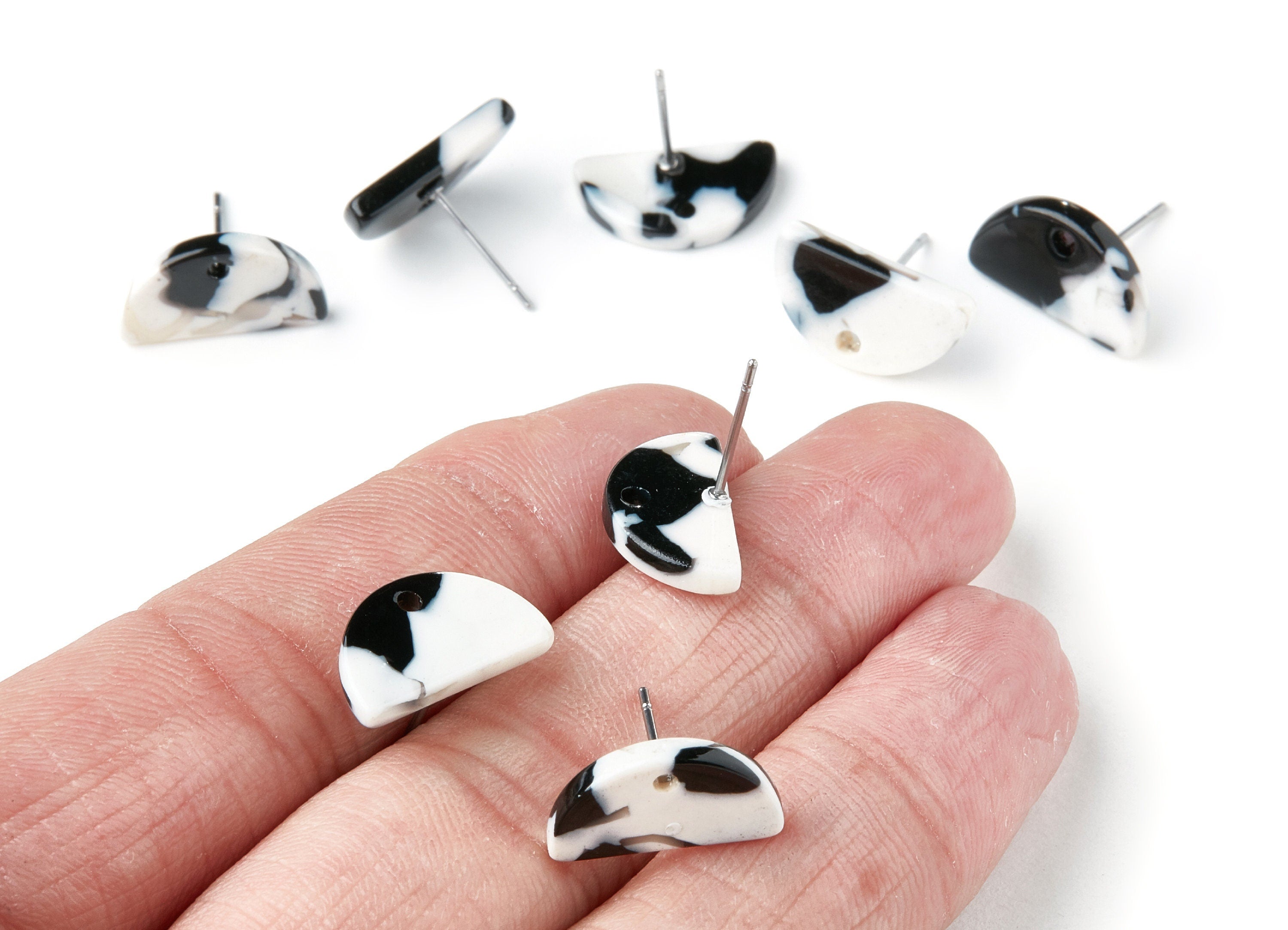 Acetate D Acrylic Earring Stud - Acrylic D Earring Post - Earring Post - Jewelry Supplies - Color Code: A17 - 15,78x8,96x2,63mm - AC1328A - DOMEDBAZAAR