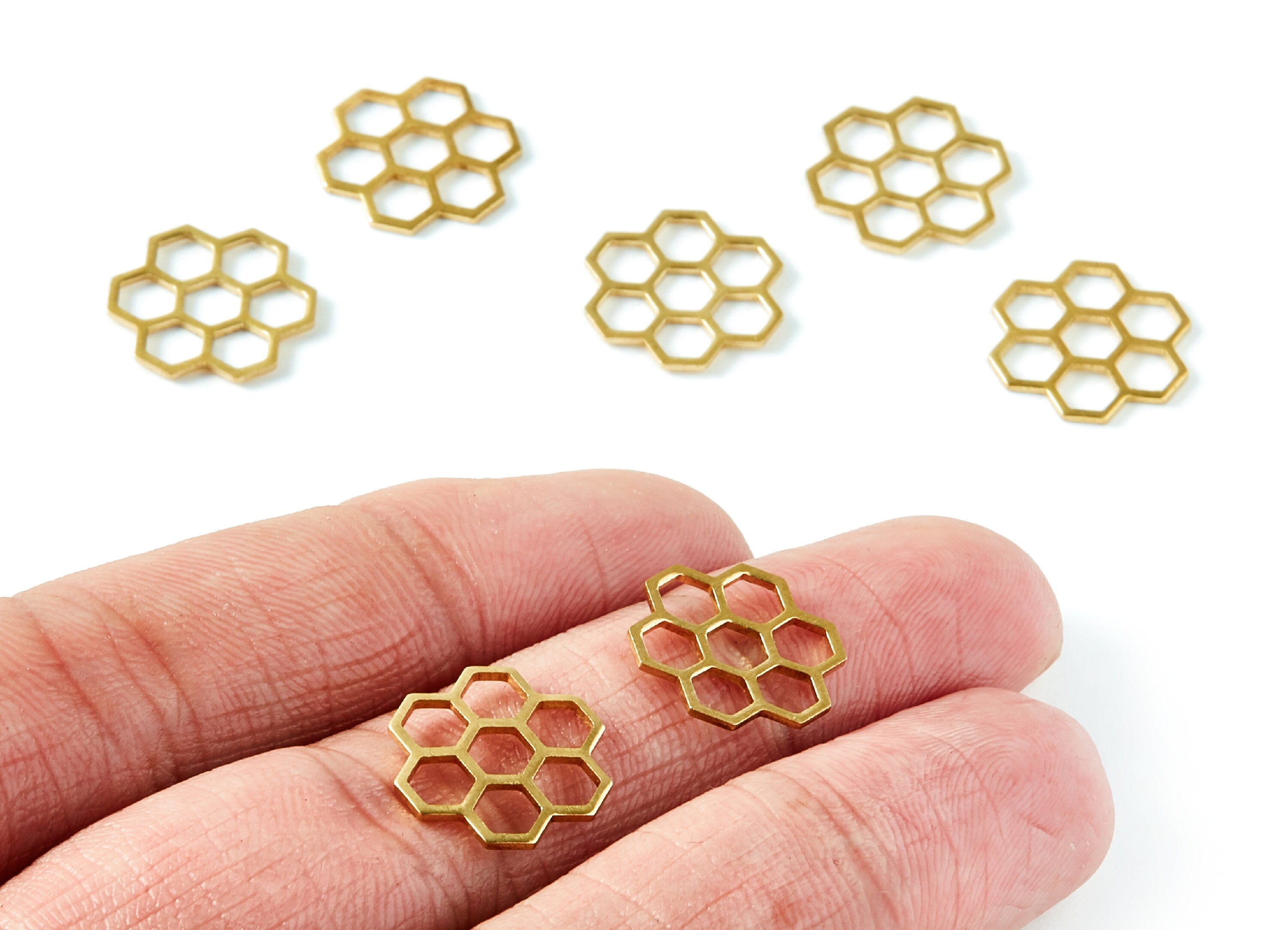 Brass Honeycomb Charms - Raw Brass Honeycomb Hexagon Charms - Jewelry Supplies - 14,45x13,82x1,02mm - PP1440 - DOMEDBAZAAR