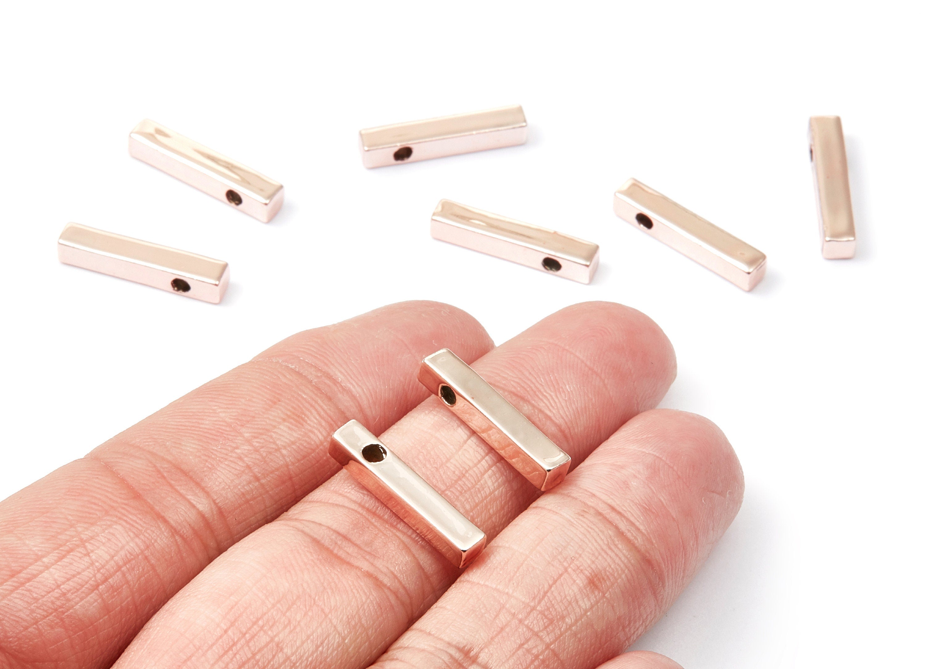 Rectangle Bar Shaped Charms - Zinc Alloy Earring Finding - Rose  Tone - Alloy Pendant for Necklace - 19,42x3,84x3,67mm - ZZ1198R - DOMEDBAZAAR