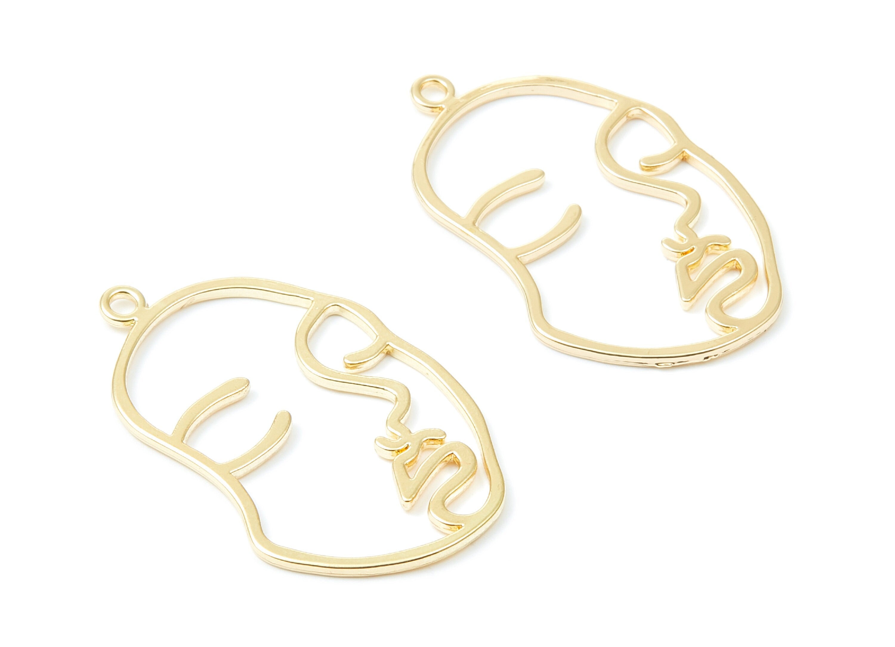 Face Shaped Charms - Zinc Alloy Earring Finding - Gold Tone - Alloy Pendant for Necklace - 43,78x25,78x1,55mm - ZZ1296 - DOMEDBAZAAR