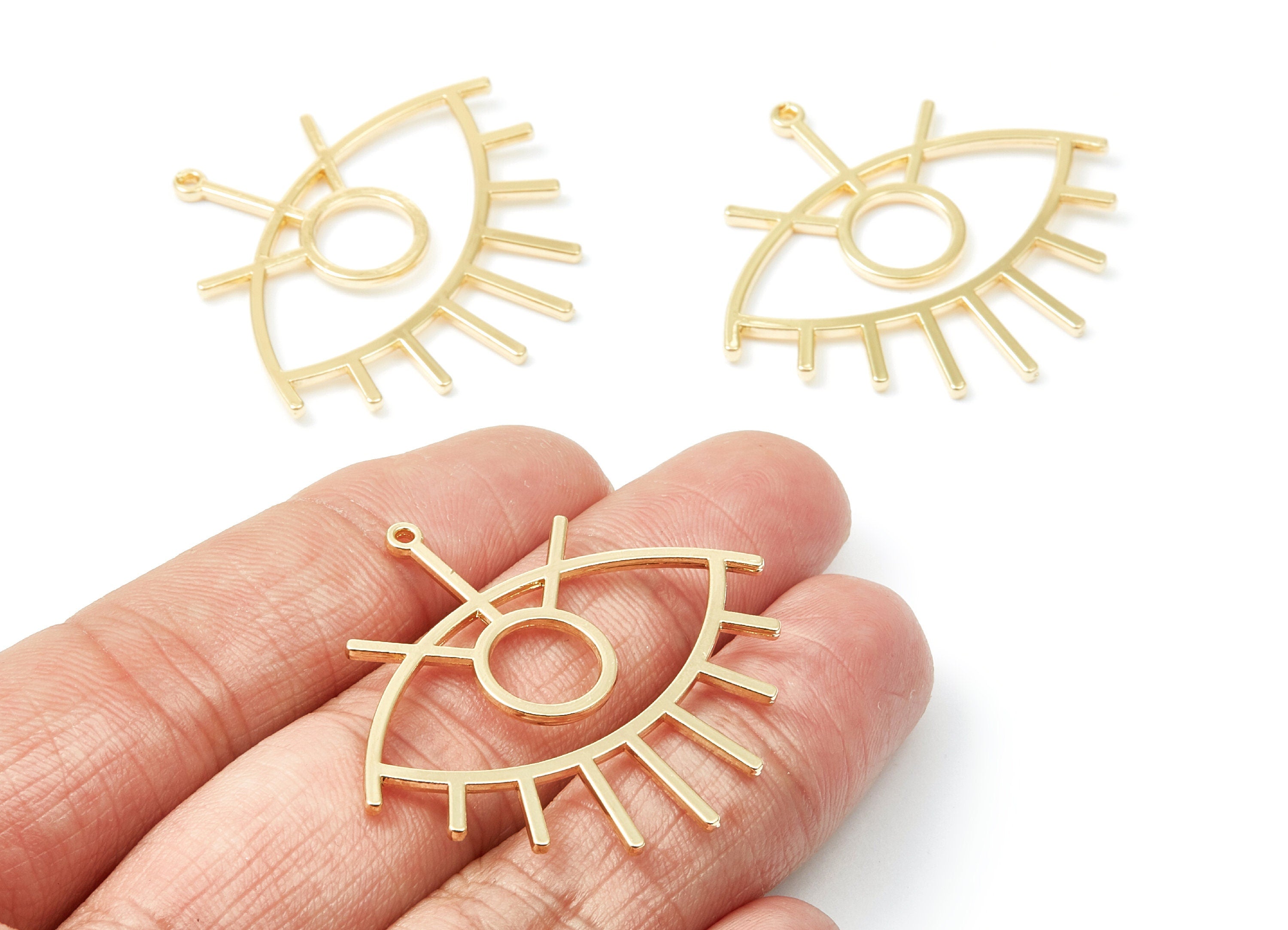Eyes Shaped Charms - Zinc Alloy Earring Finding - Gold Tone - Alloy Pendant for Necklace - 42,61x39,4x1,5mm - ZZ1292 - DOMEDBAZAAR