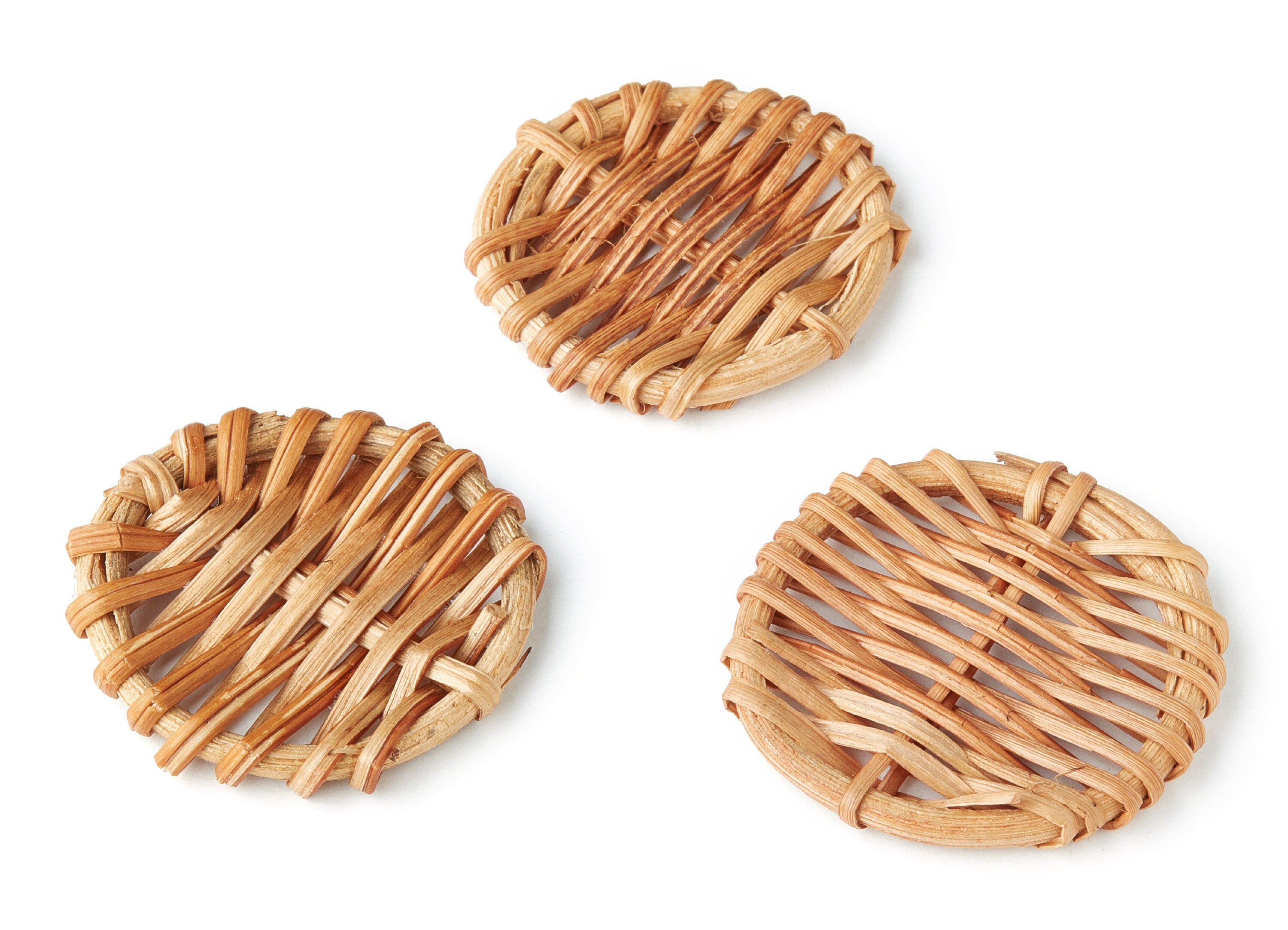 Handwoven Rattan Earrings - Round Shaped Rattan Pendant - Wooden Straw Earring - Jewelery Handmade - 40x40x6mm - RT1096 - DOMEDBAZAAR