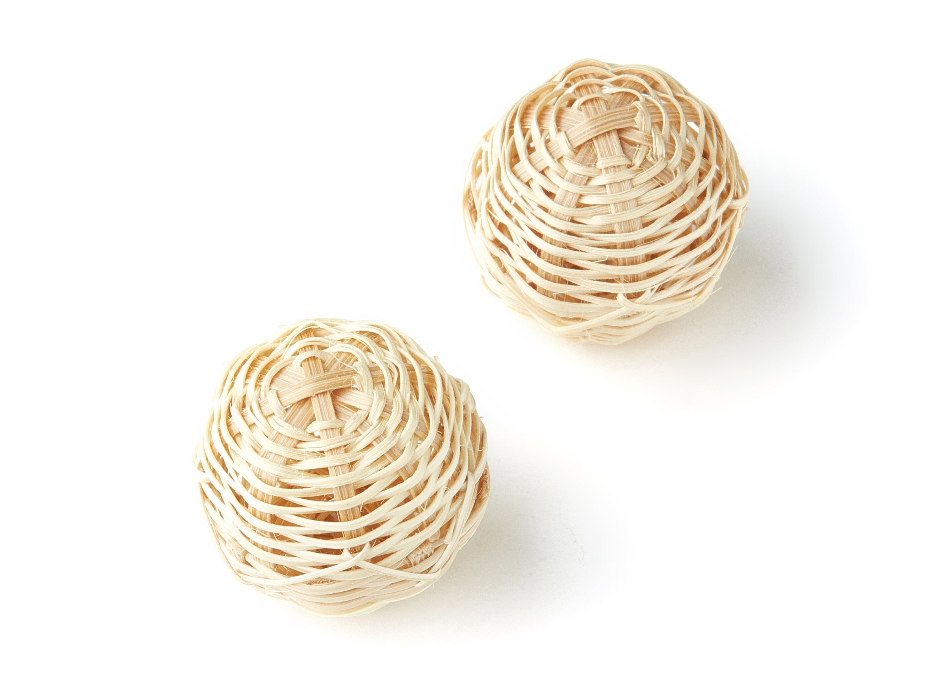 Handwoven Rattan Earrings - Ball Shaped Rattan Pendant - Wooden Straw Earring - Jewelery Handmade - 27.2x24.2mm - RT1109 - DOMEDBAZAAR