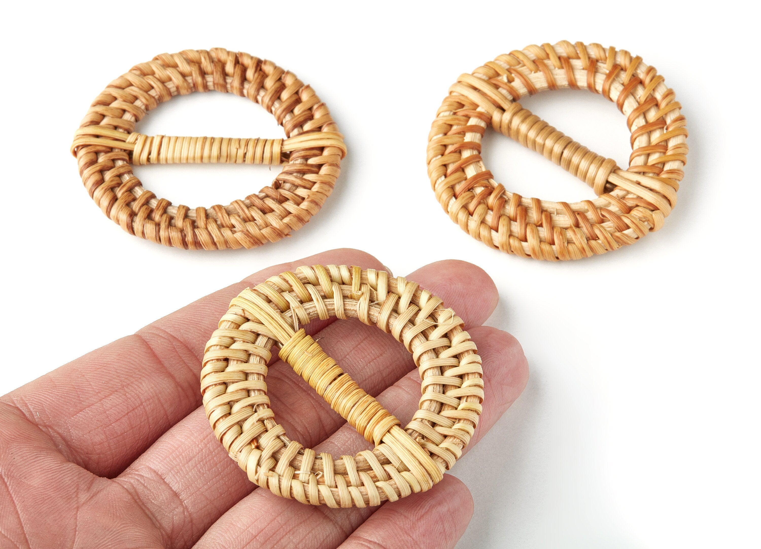 Handwoven Rattan Earrings - Circle Shape Rattan Pendant - Wooden Straw Earring - Jewelery Handmade - 49.7x49.7mm - RT1129 - DOMEDBAZAAR