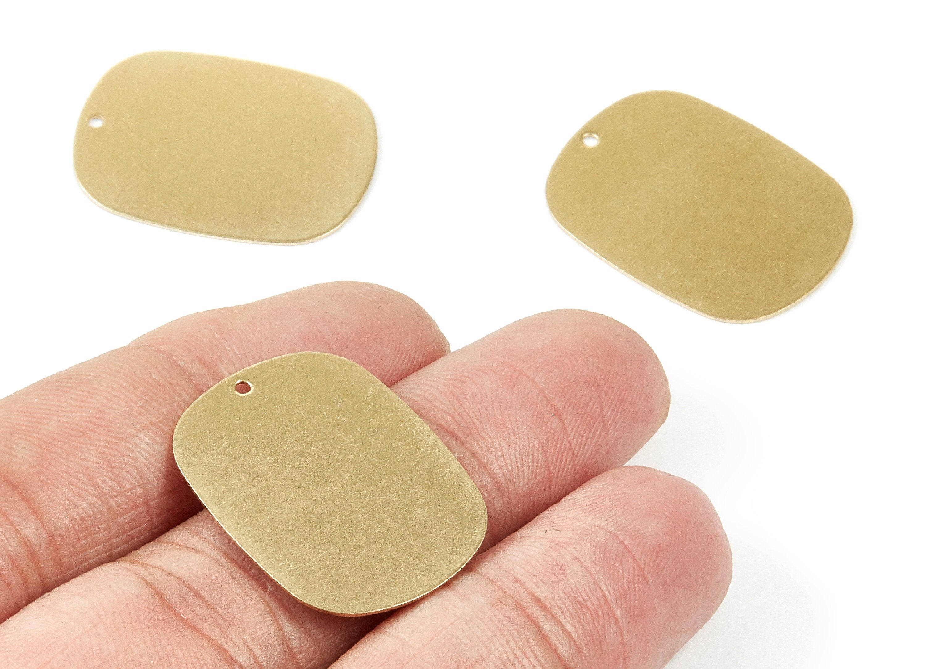 Personalized stamping blank - Brass Oval Charms - Pendant - Oval Shaped Raw Brass Pendant - Jewelry Supplies - 27x20.55x0.5mm - PP1875 - DOMEDBAZAAR