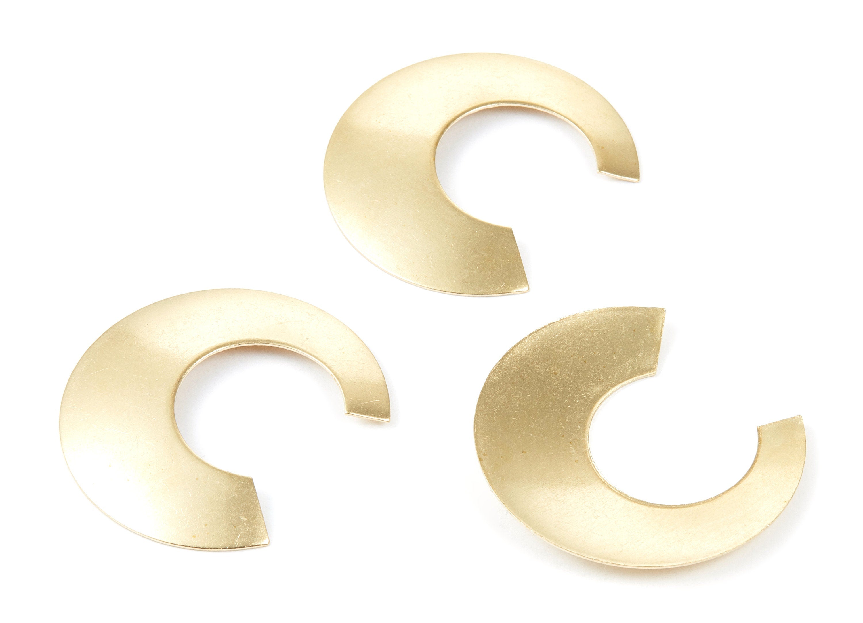 Brass Geometric Charms - Geometric Round Raw Brass Pendant - Earring Findings - Jewelry Supplies - 39.93x36.44x0.63mm - PP1853 - DOMEDBAZAAR