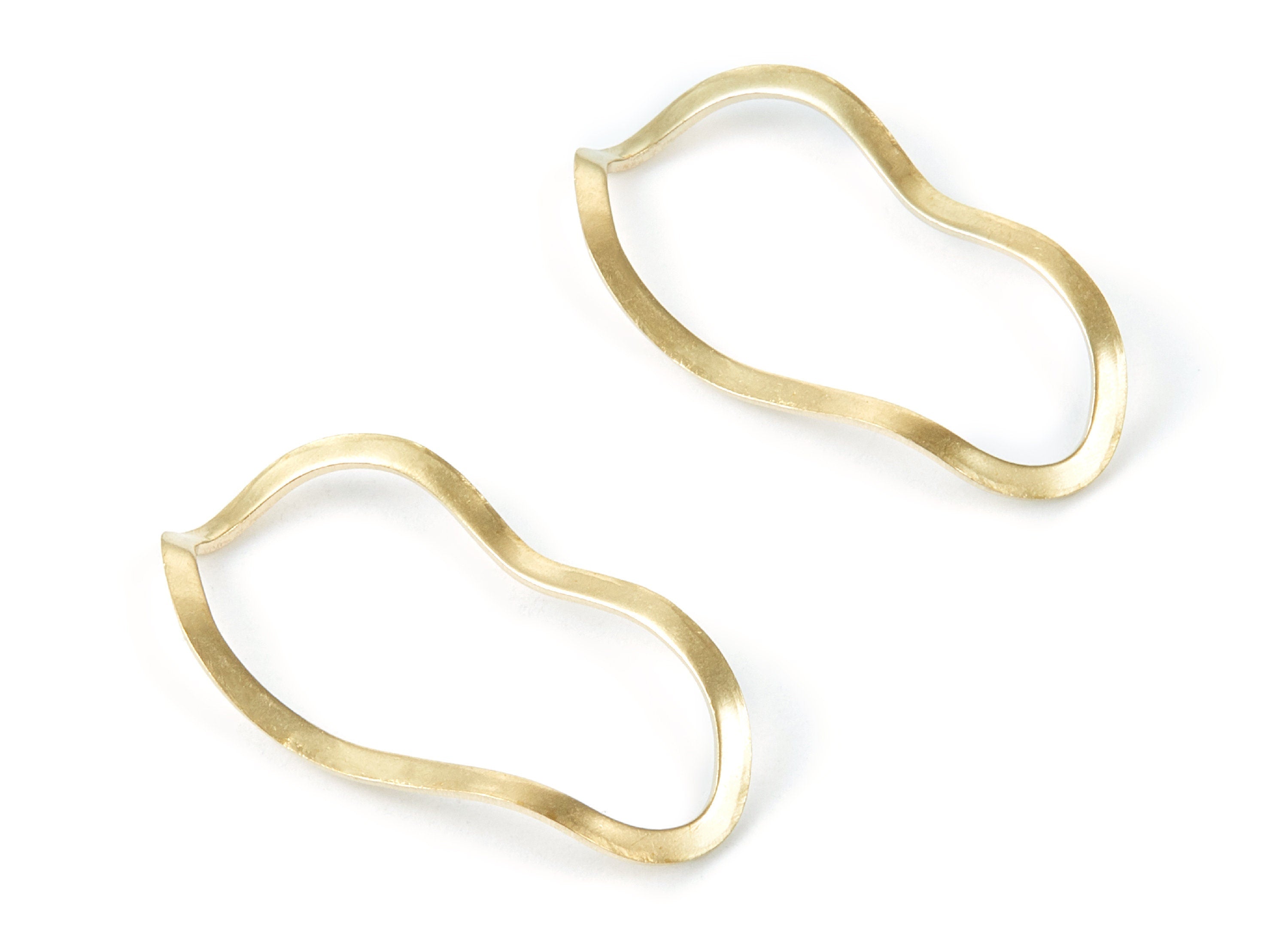 Brass Oval Charms - Wavy oval Shaped Raw Brass Pendant - Earring Findings - Jewelry Supplies - 34.8x18.55x0.92mm - PP1850 - DOMEDBAZAAR