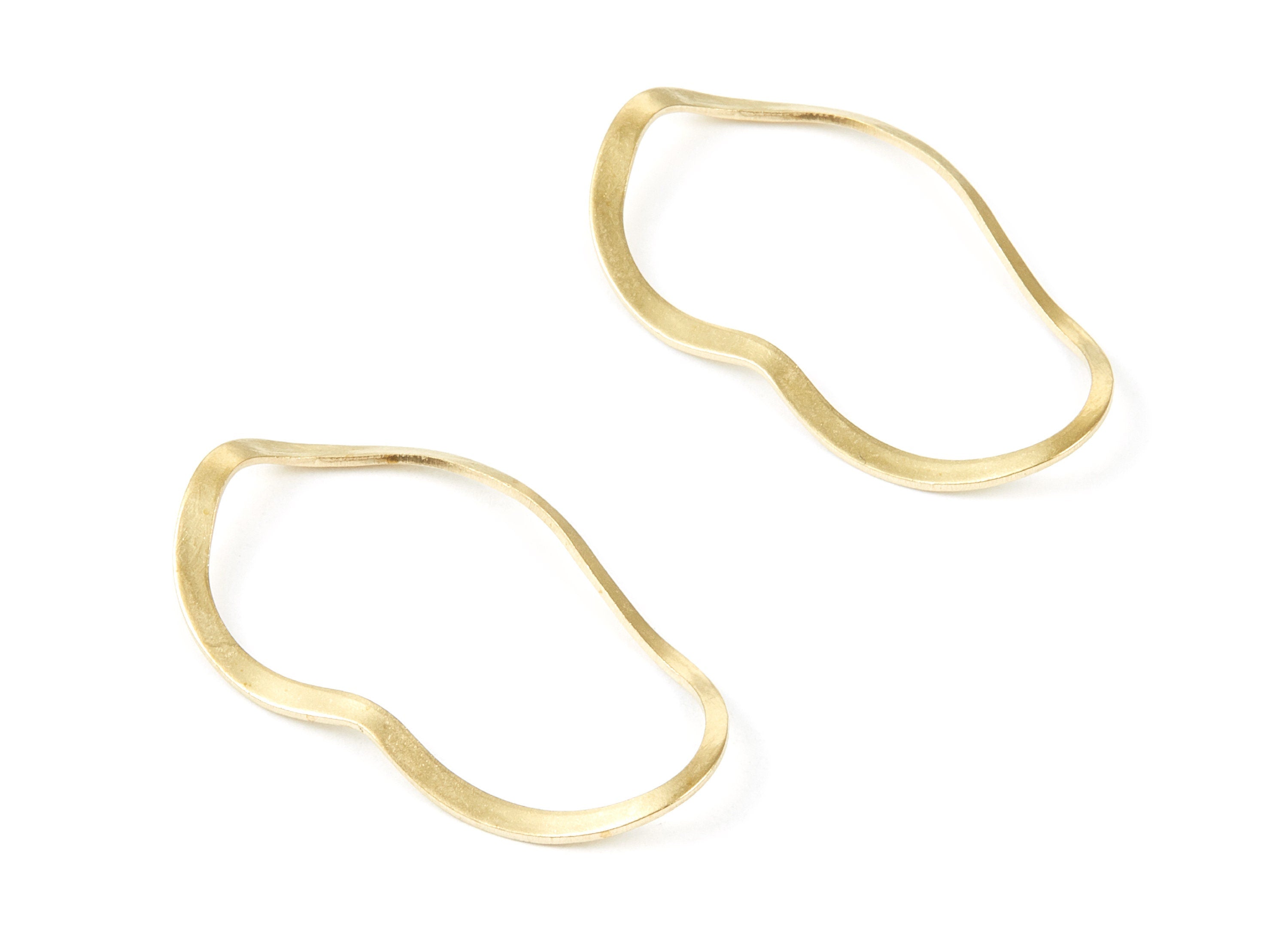 Brass Wavy Oval Charms - Wavy oval Shaped Raw Brass Pendant - Earring Findings - Jewelry Supplies - 39.3x22x0.72mm - PP1849 - DOMEDBAZAAR