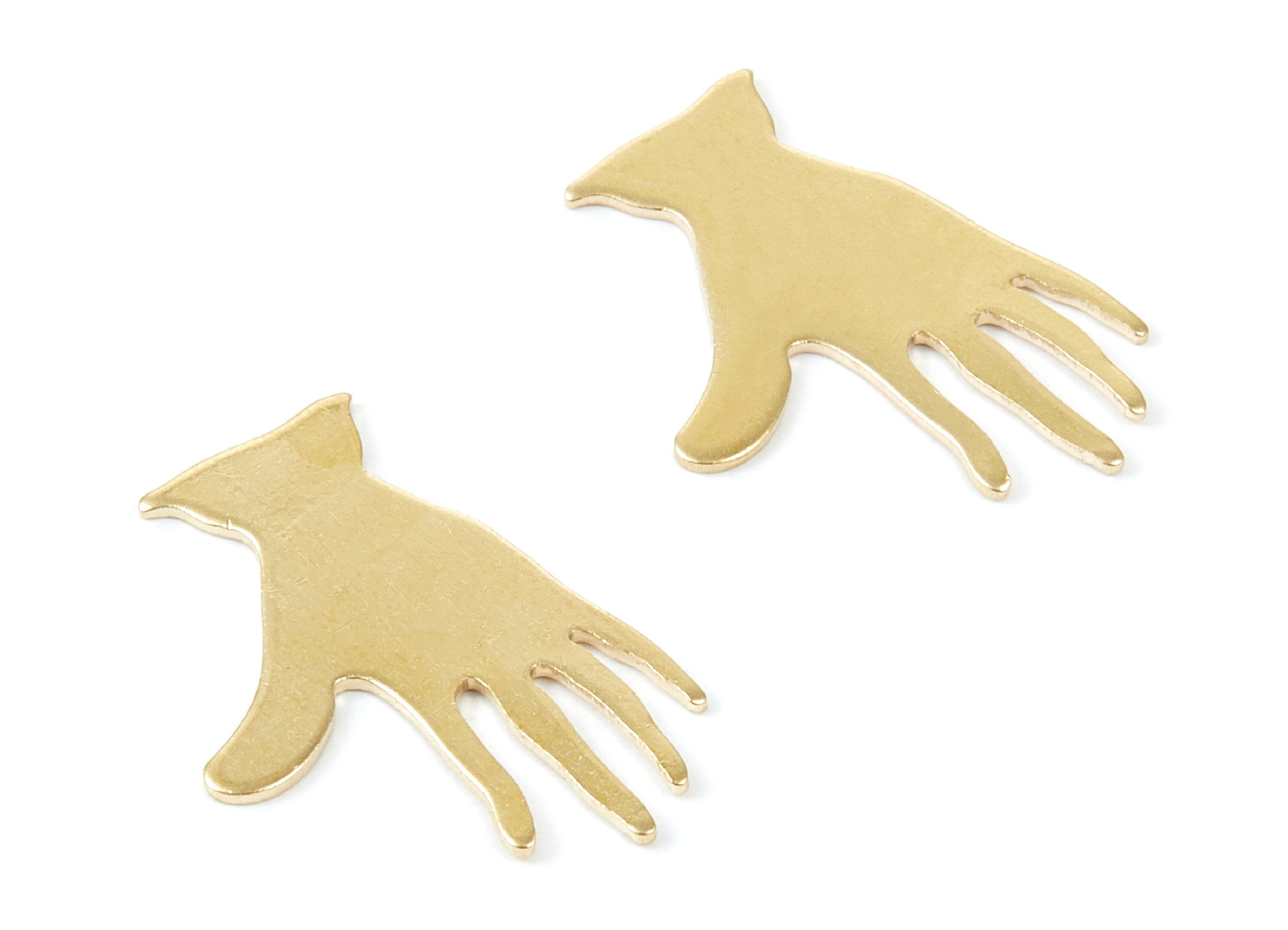 Brass Hand Charms - Hand Shaped Raw Brass pendant - Earring Findings - Jewelry Supplies - 25,37x17,17x0,82mm - PP2023 - DOMEDBAZAAR