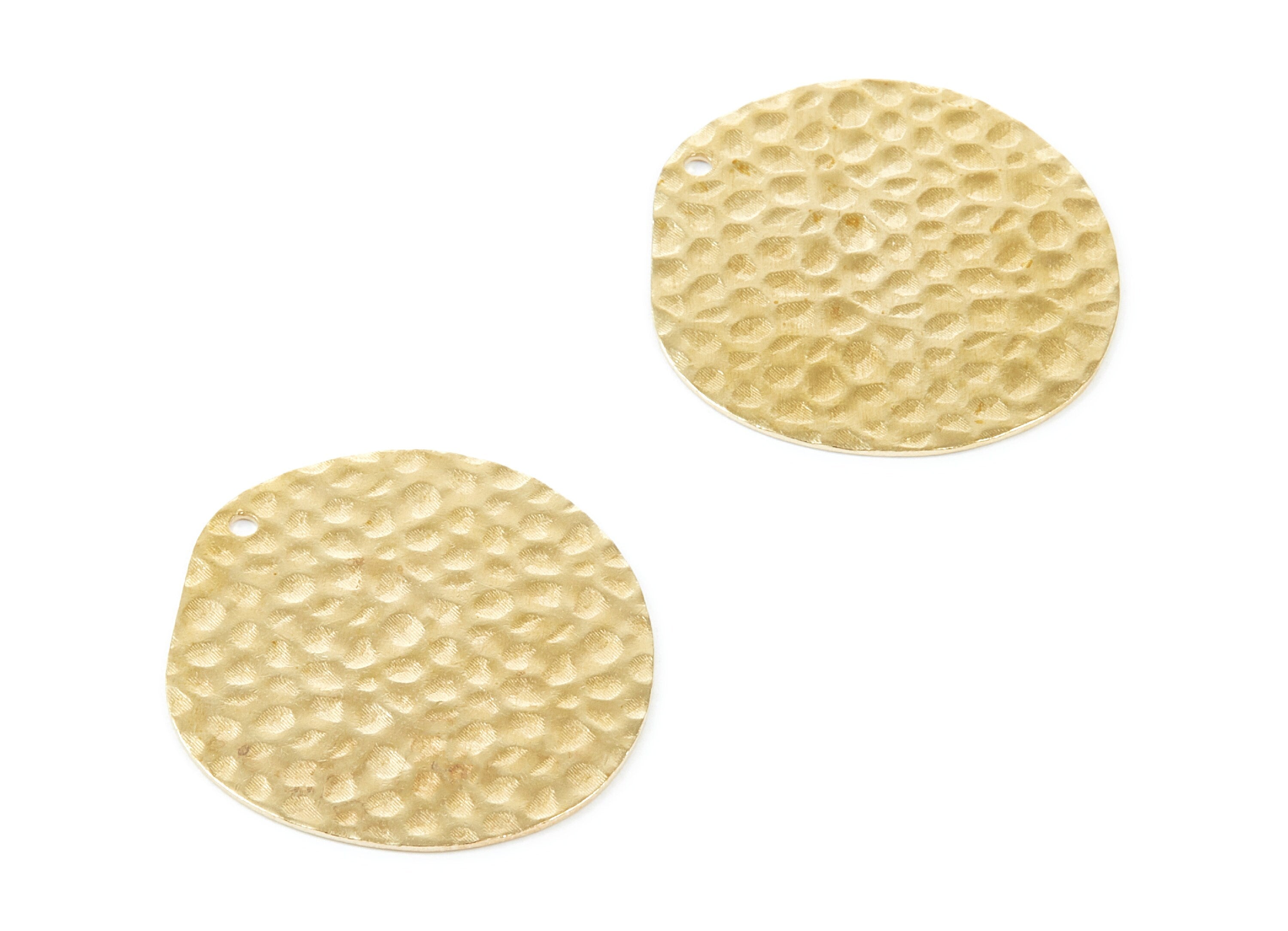 Brass Hammered Round Charms - Hammered Round Shaped Raw Brass Pendants - Earring Findings - Jewelry Supplies - 29x28x0,62mm - PP2084 - DOMEDBAZAAR