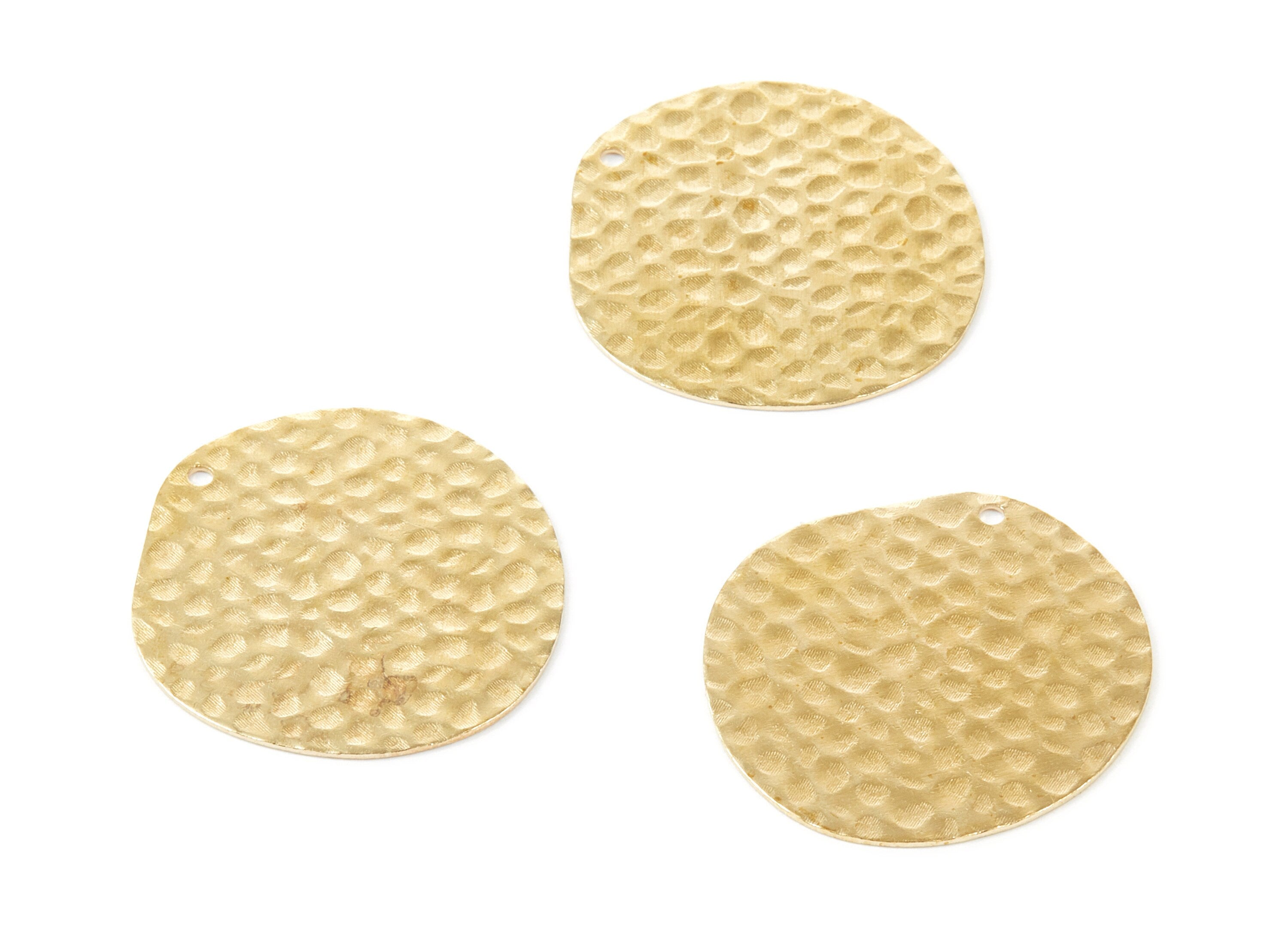 Brass Hammered Round Charms - Hammered Round Shaped Raw Brass Pendants - Earring Findings - Jewelry Supplies - 29x28x0,62mm - PP2084 - DOMEDBAZAAR