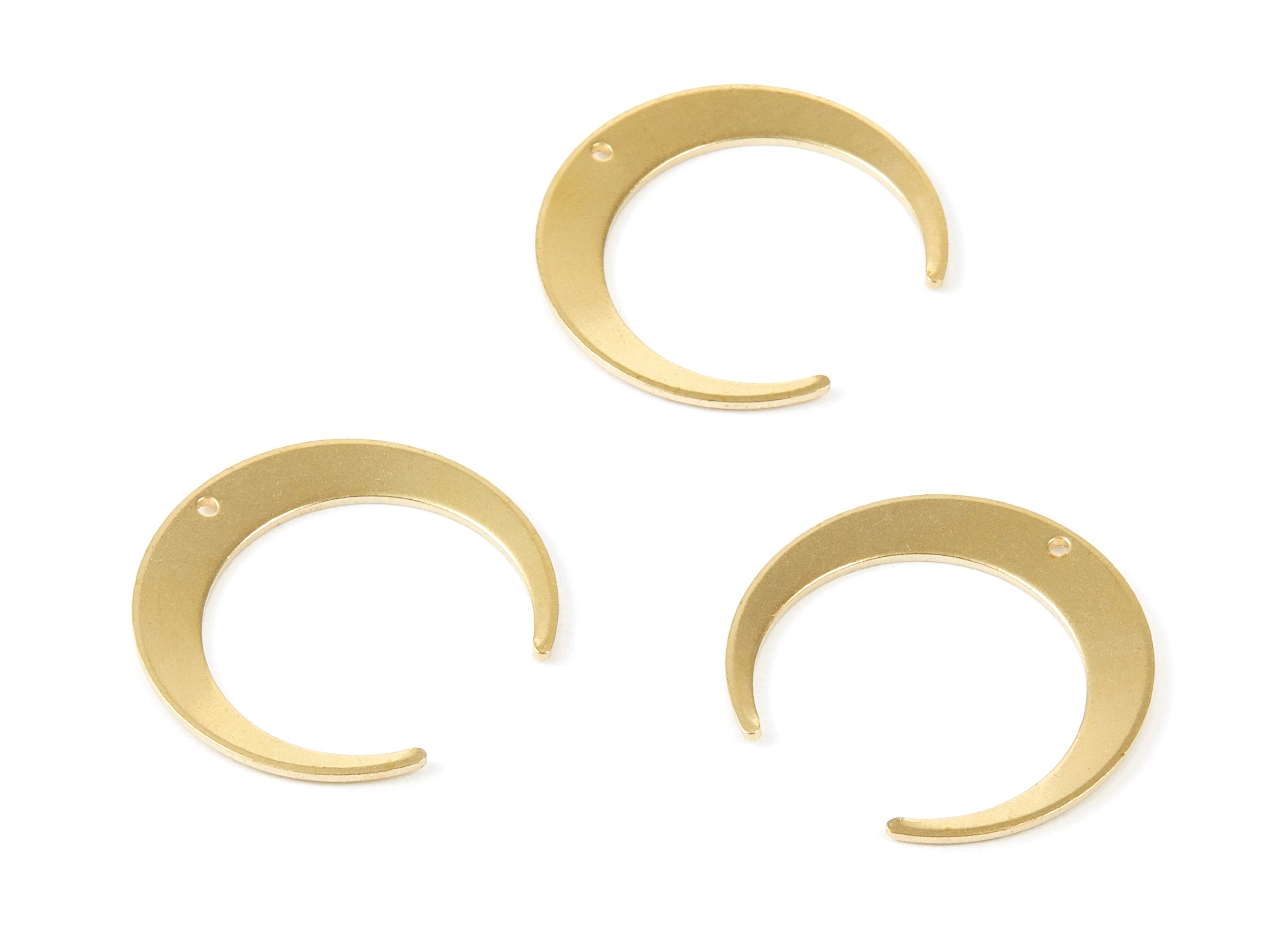 Brass Moon Charms - Moon Shaped Raw Brass Pendant - Earring Findings - Jewelry Supplies - 27.14x25.84x0.97mm - PP1879 - DOMEDBAZAAR