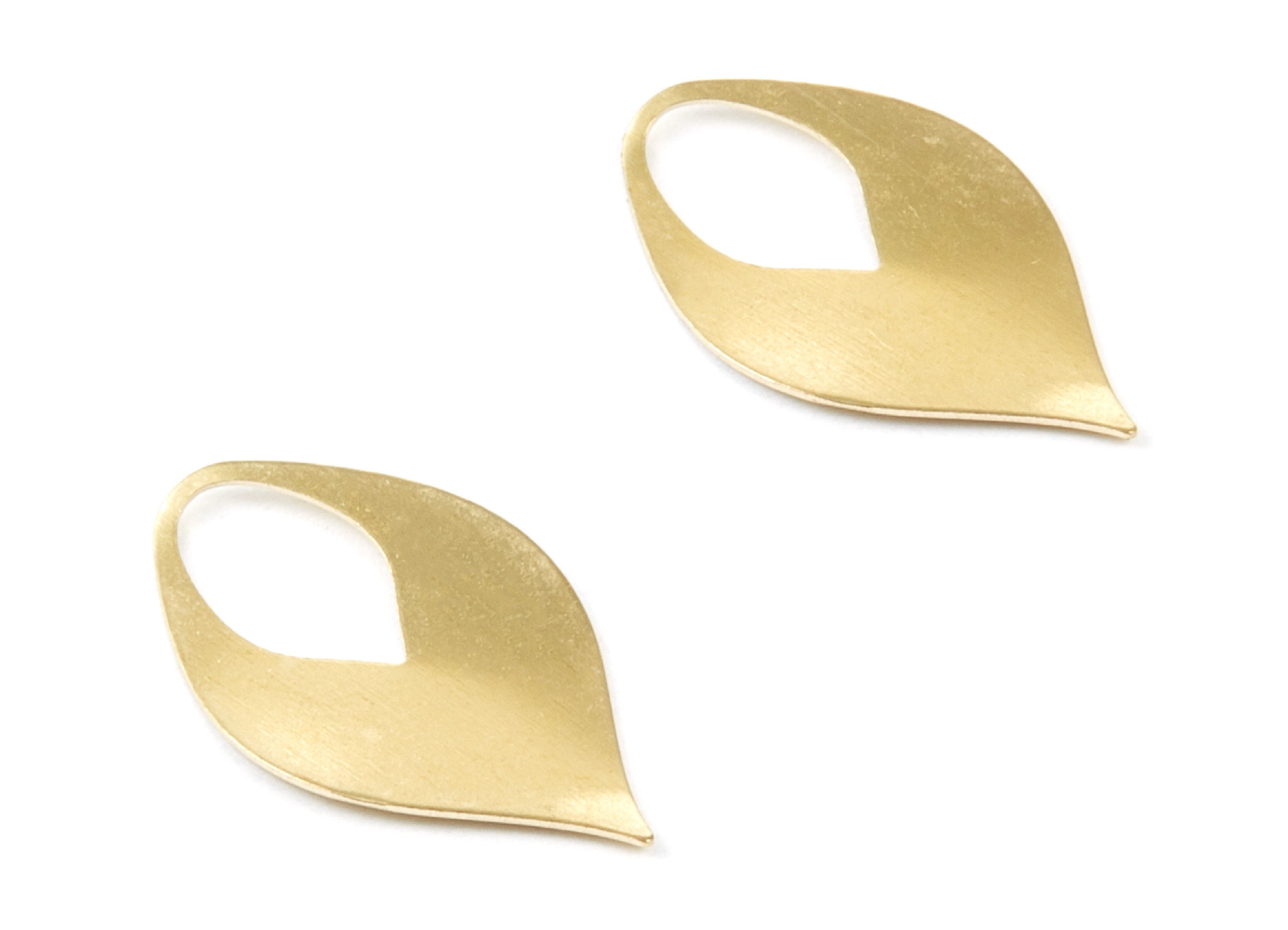 Brass Leaf Charms - Leaf Shaped Raw Brass Pendant - Earring Findings - Jewelry Supplies - 21.66x13x0.63mm - PP1983 - DOMEDBAZAAR