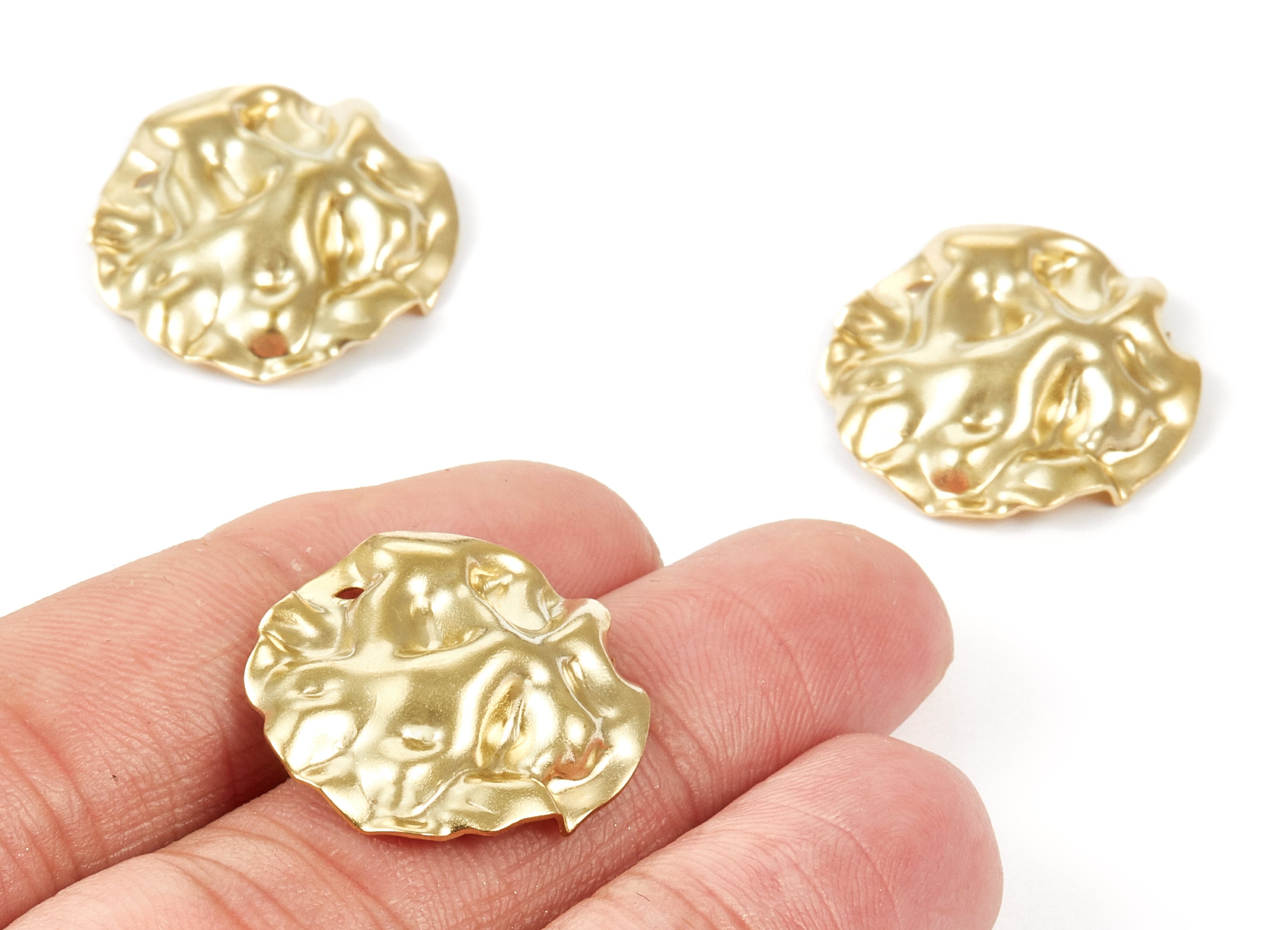 Brass Wavy Disc Charms - Wavy Disc Raw Brass Pendant - Earring Findings - Jewelry Supplies - 23,1x22,7x2,26mm - PP1829 - DOMEDBAZAAR