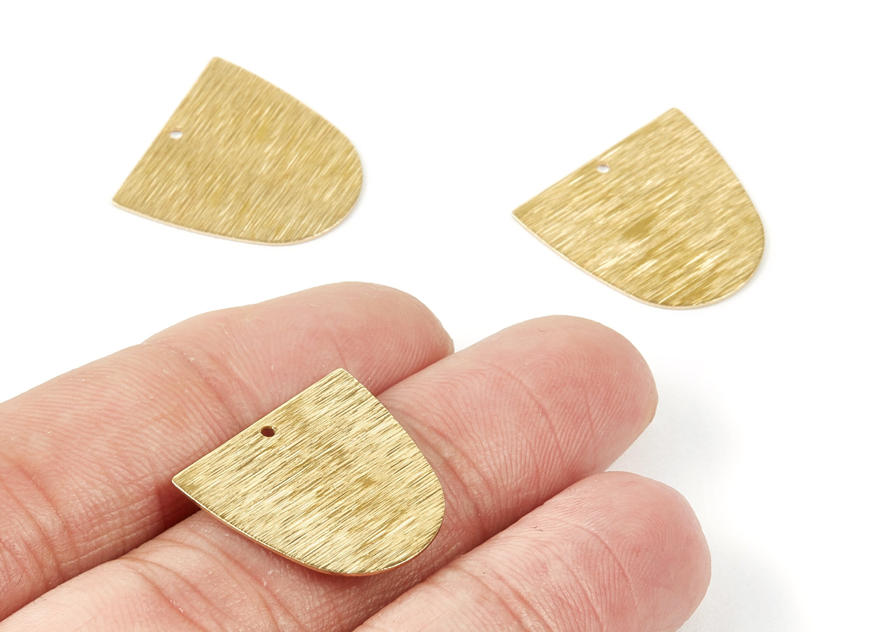 Brass Textured D Charms - Textured D Shaped Raw Brass Pendant - Brass Earring Findings - Jewelry Supplies - 20x20x0.5mm - PP1783 - DOMEDBAZAAR