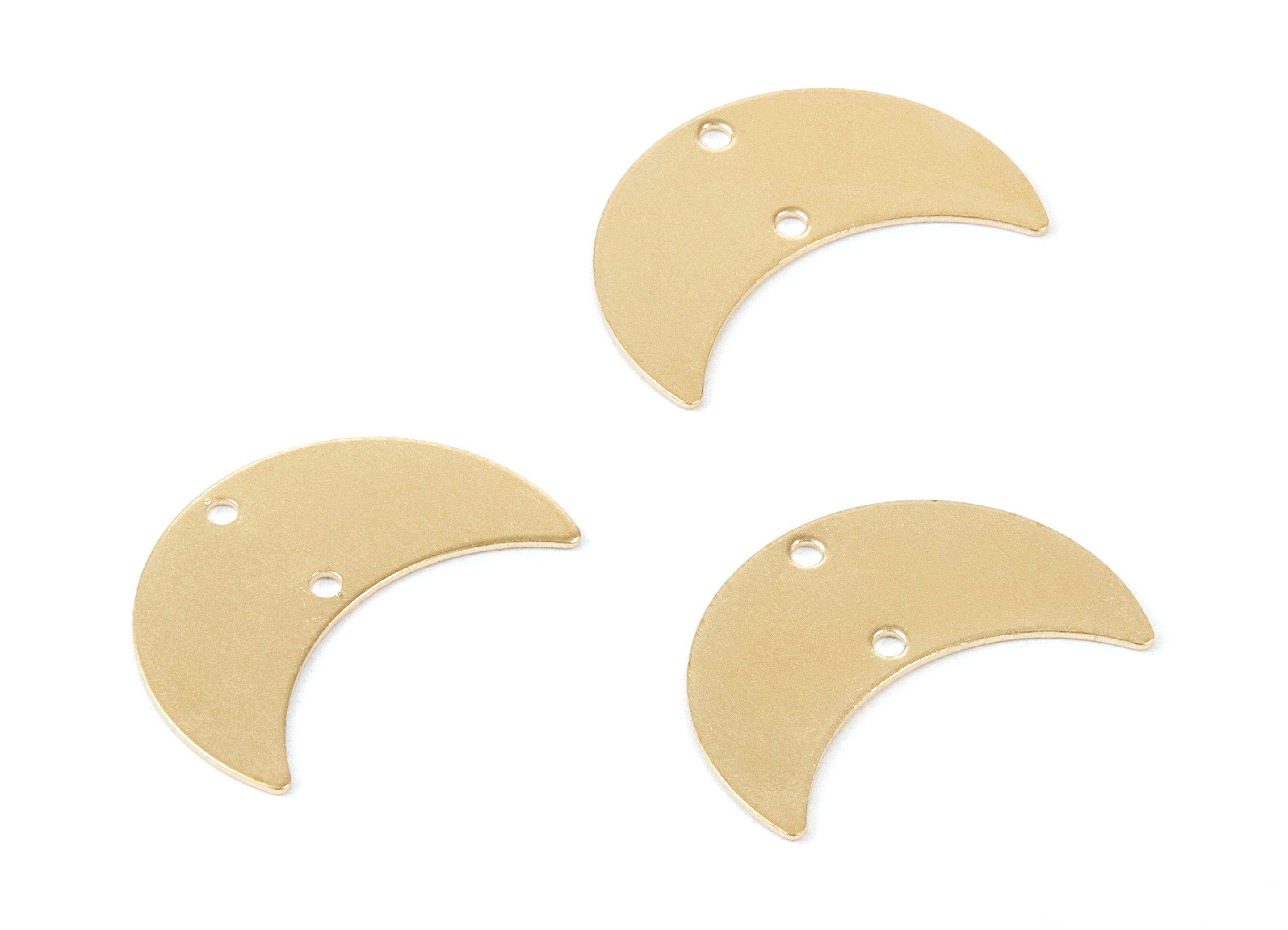 Personalized stamping blank - Brass Moon Charms - Moon Shaped Raw Brass Connectors With 2 Holes - Jewellery Supplies - 22x15x0,5mm - PP1972 - DOMEDBAZAAR