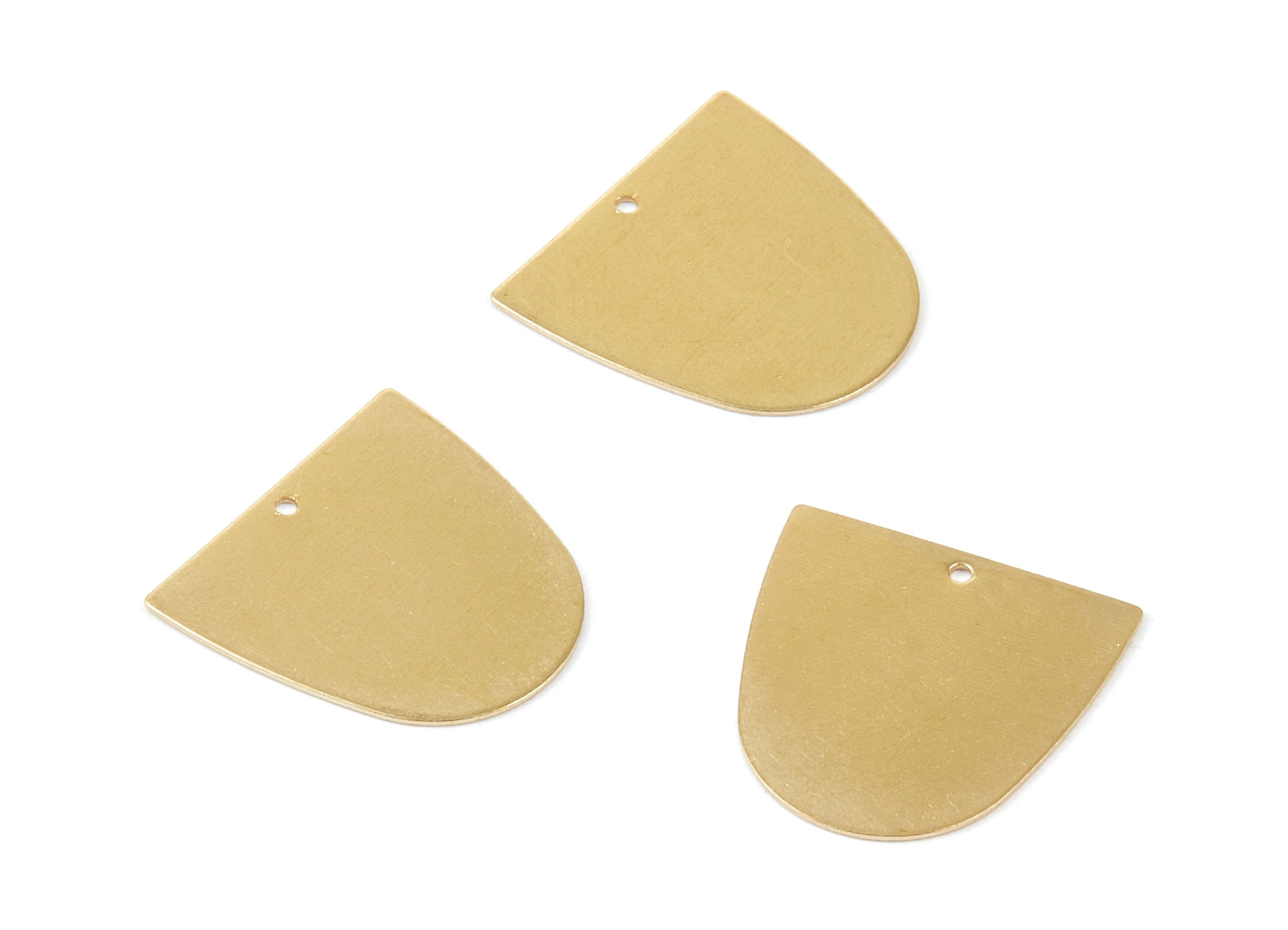 Personalized stamping blank - Brass D Charms - D Shaped Raw Brass Pendant - Earring Findings - Jewellery Supplies - 20x20x0,5mm - PP1782 - DOMEDBAZAAR