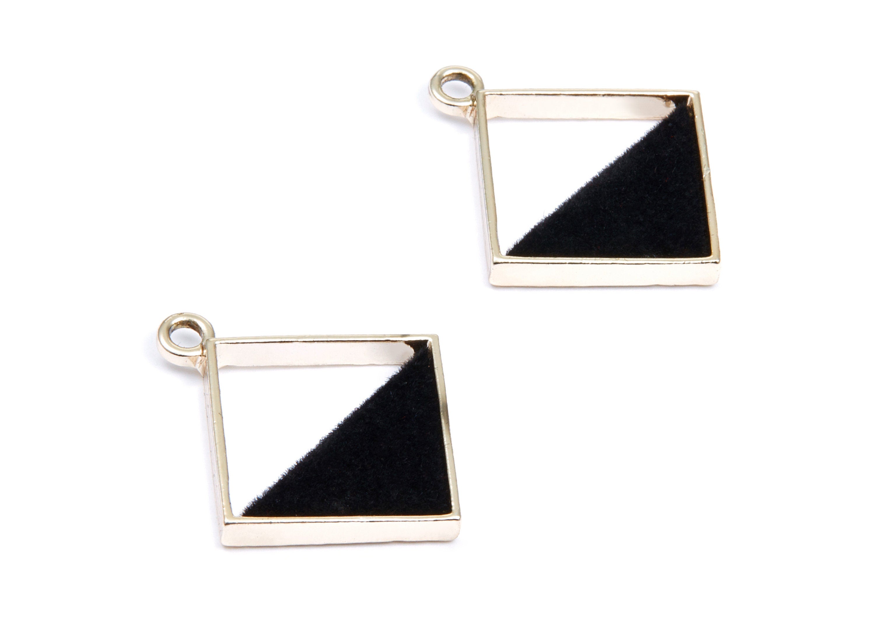 Square Shaped Charms- Zinc Alloy Earring Findings - Gold Tone Connector - Alloy Pendant for Necklace - 29,74x25,75x3,35mm - ZZ1246 - DOMEDBAZAAR
