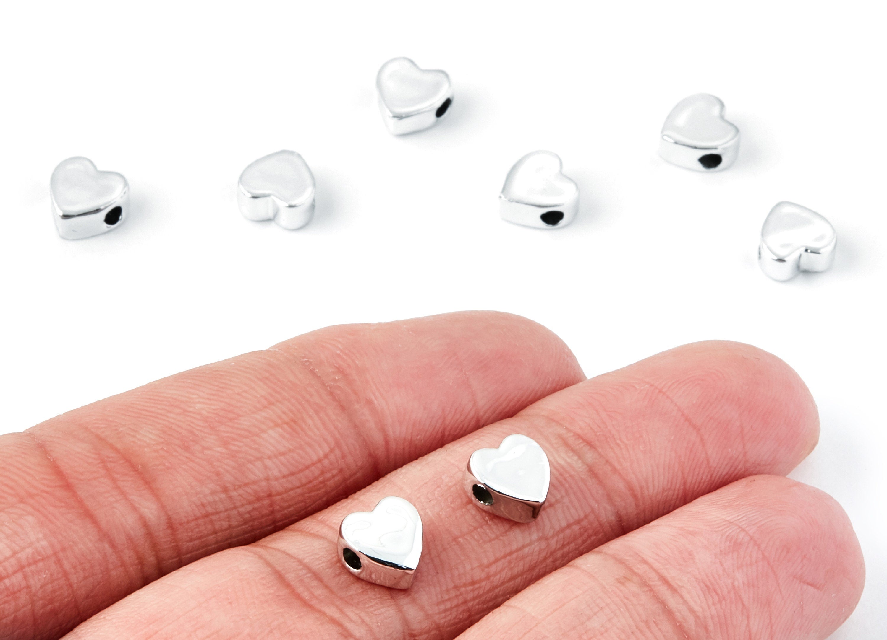 Heart Shaped Charms - Zinc Alloy Earring Finding - Nickel / Silver Tone - Alloy Pendant for Necklace - 7,1x3,3mm - ZZ1186S - DOMEDBAZAAR