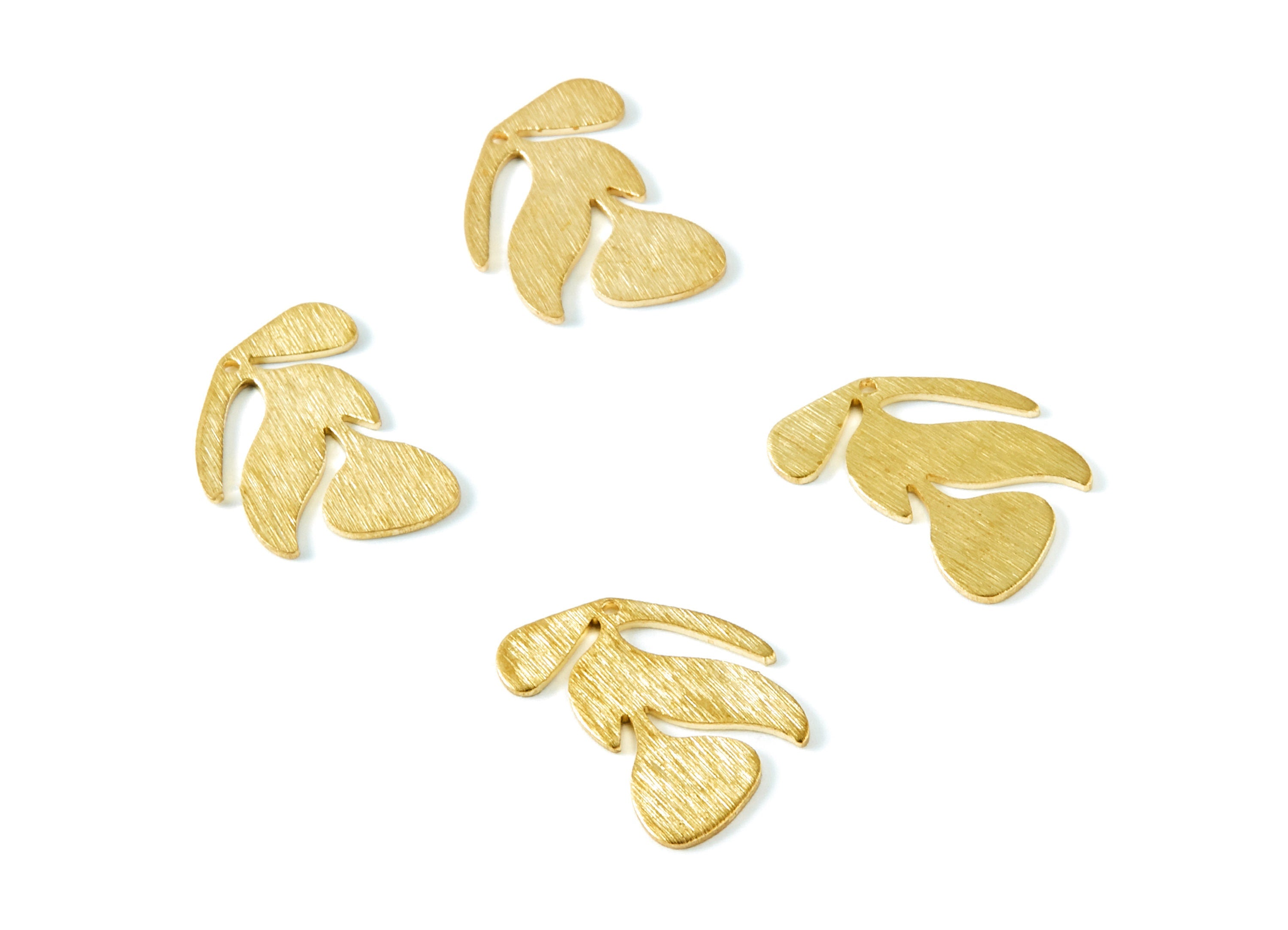 Brass Leaf Charms - Leaf Shaped Raw Brass Pendant - Jewelry Supplies - 21x14,88x0,82mm - PP1405 - DOMEDBAZAAR