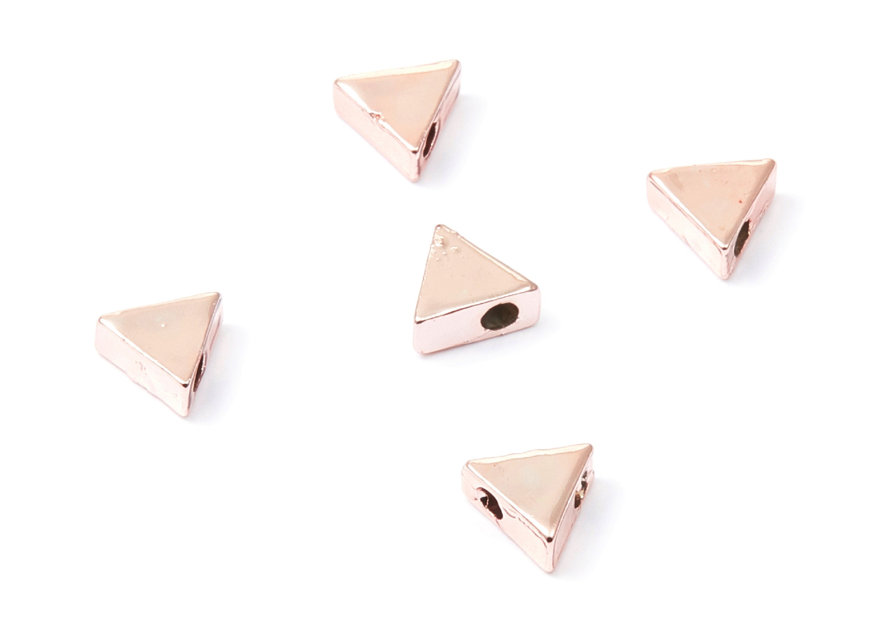 Triangle Shaped Charms - Zinc Alloy Earring Finding - Rose Tone - Alloy Pendant for Necklace - 7,9mm x 3,3mm - ZZ1185R - DOMEDBAZAAR
