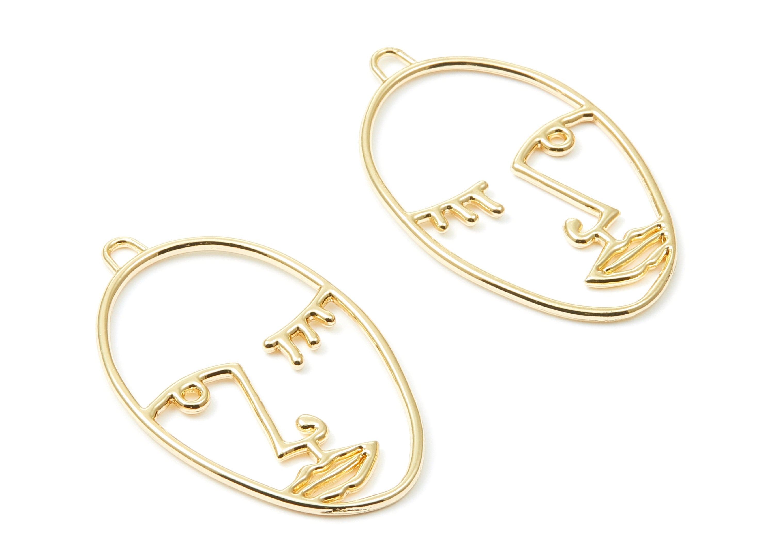 Face Shaped Charms - Zinc Alloy Earring Finding - Gold Tone - Alloy Pendant for Necklace - 40,74x24,68x1,61mm - ZZ1295 - DOMEDBAZAAR