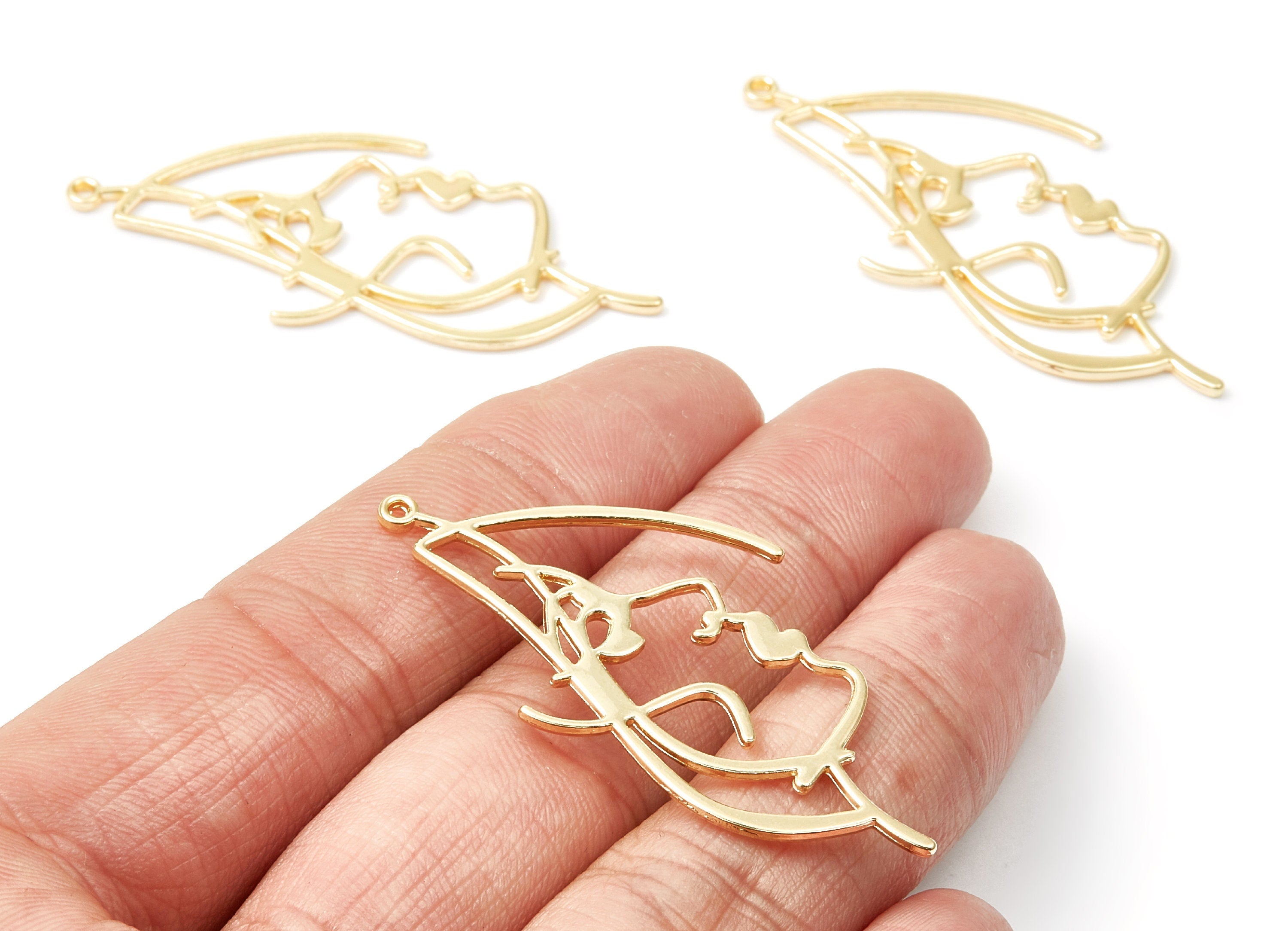 Face Shaped Charms - Zinc Alloy Earring Finding - Gold Tone - Alloy Pendant for Necklace - 50,32x23,8x1,35mm - ZZ1297 - DOMEDBAZAAR