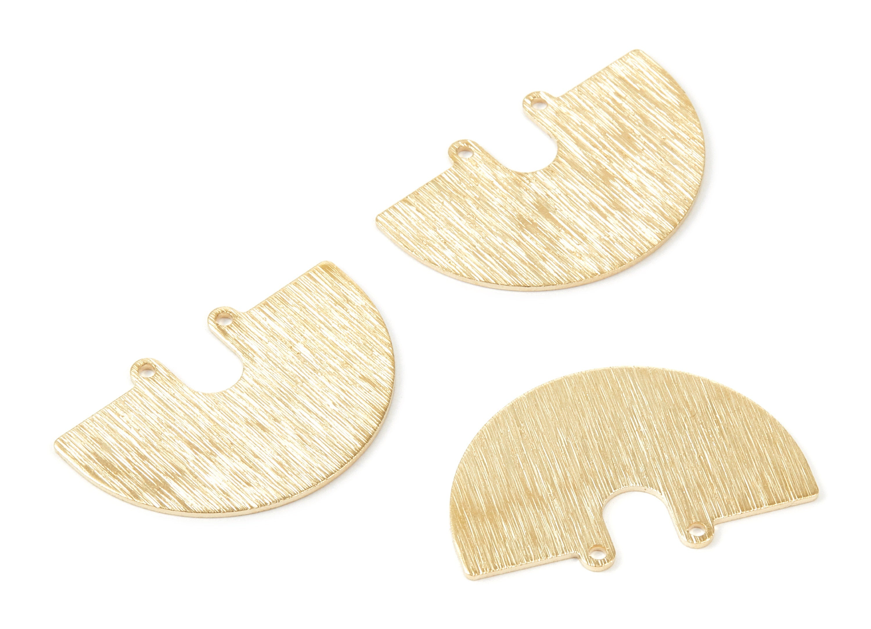 Brass Geometric Charms - Textured U Shaped Raw Brass Connector with 2 Holes - Jewelry Supplies - 33,11x22x0,85mm - PP1941 - DOMEDBAZAAR