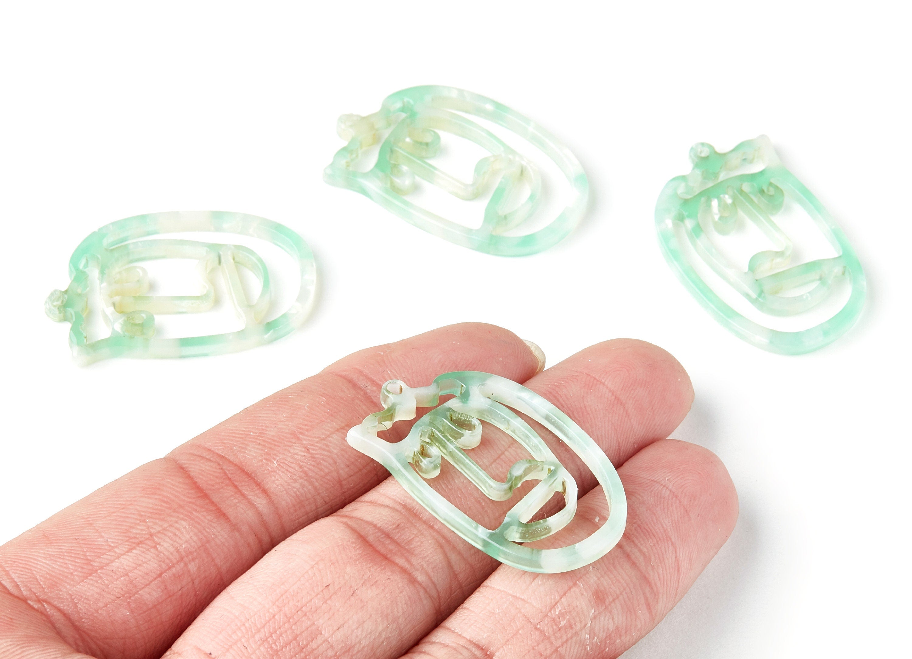 Acetate Acrylic Earring Charms - Tortoise Shell Earrings - Face Shaped Pendant - Earring Findings - 35x22,15x2,64mm - AC1375M - DOMEDBAZAAR