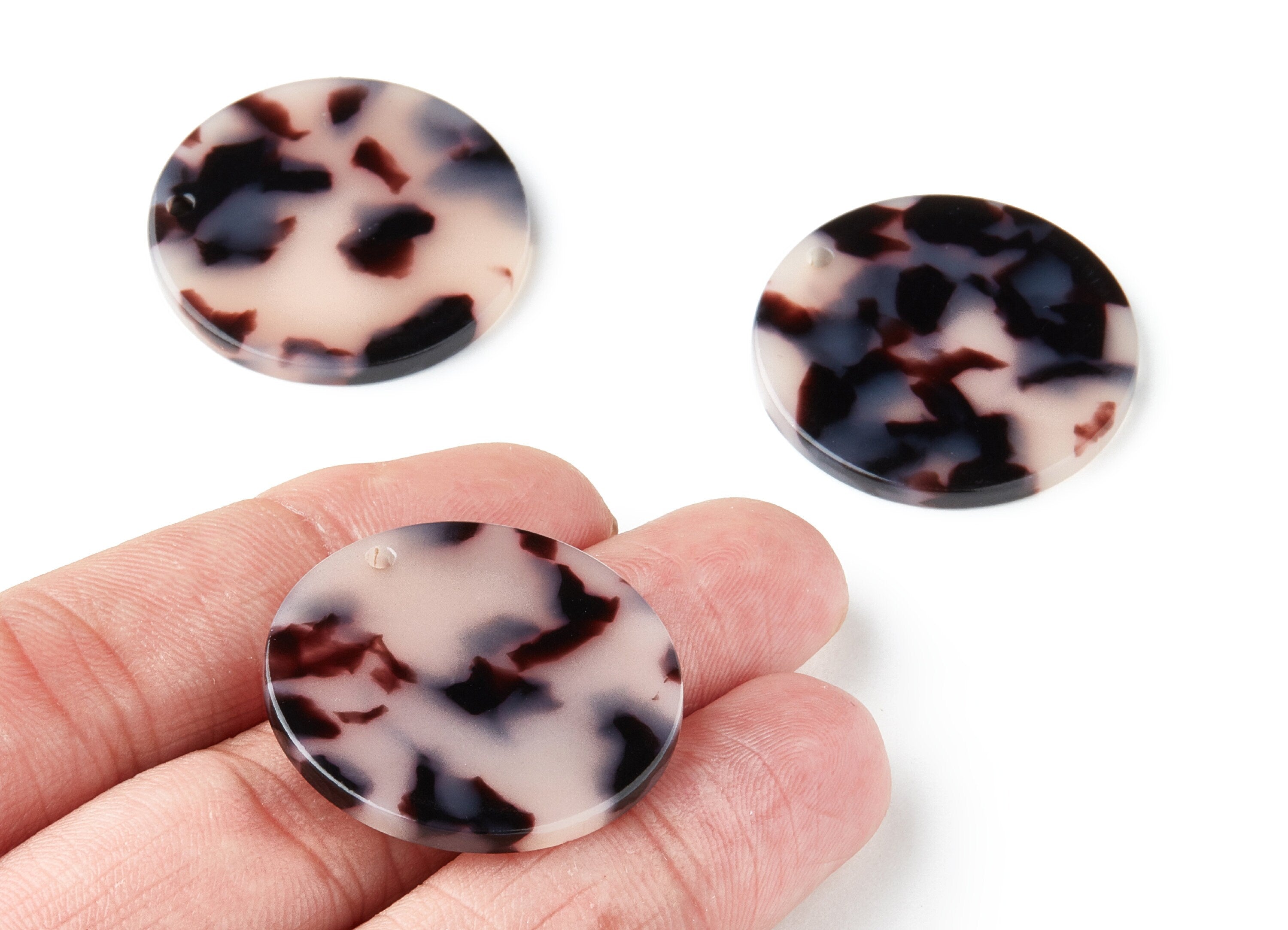 Acetate Acrylic Earring Charms - Blonde Acetate Pendant With 1 Hole - Color Code: A06 - Earring Findings - 30.7x30.7x2.62mm - AC1315B - DOMEDBAZAAR