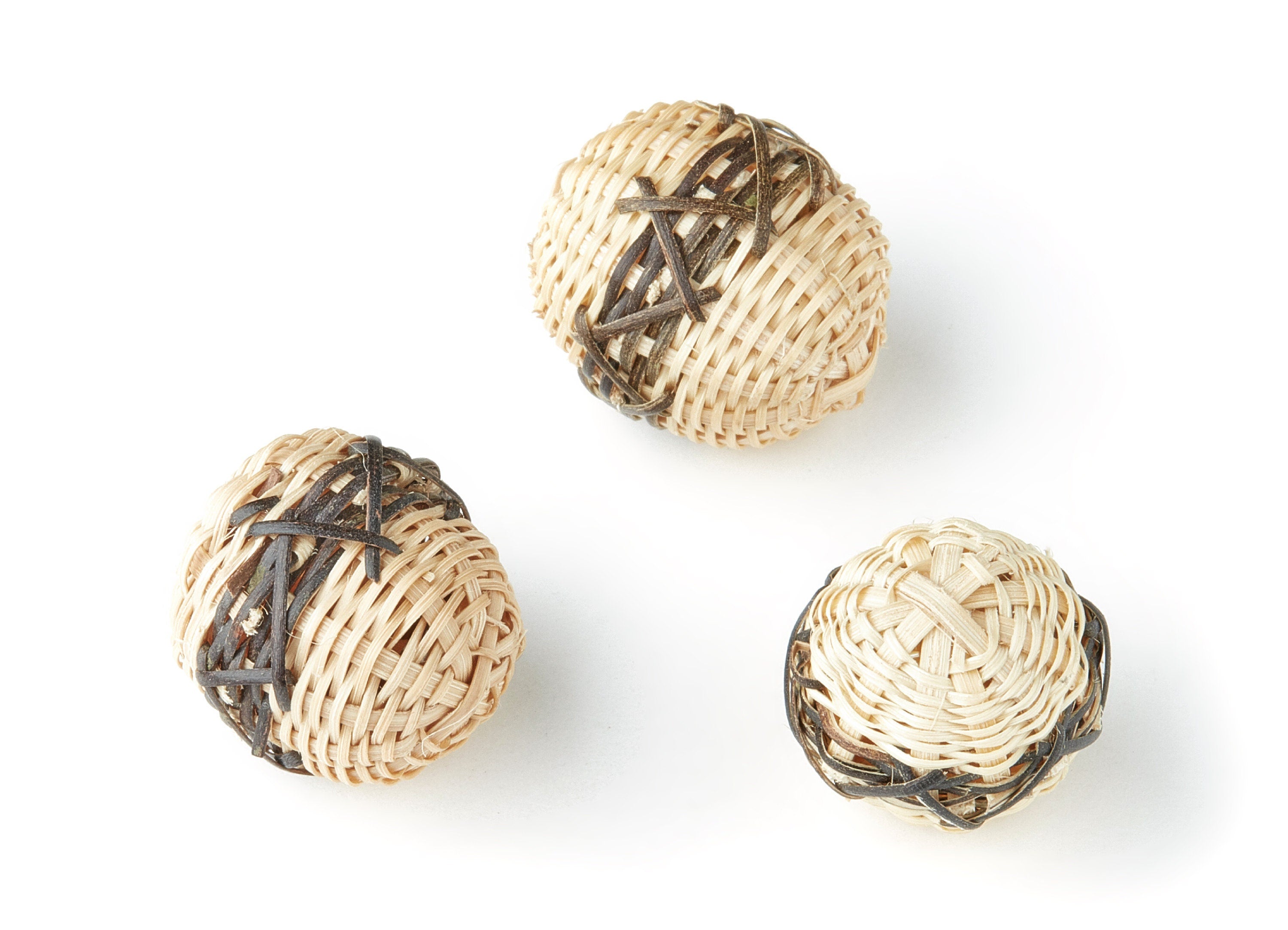 Handwoven Rattan Earrings - Ball Shaped Rattan Pendant - Wooden Straw Earring - Jewellery Handmade - 25x21.5mm - RT1102 - DOMEDBAZAAR