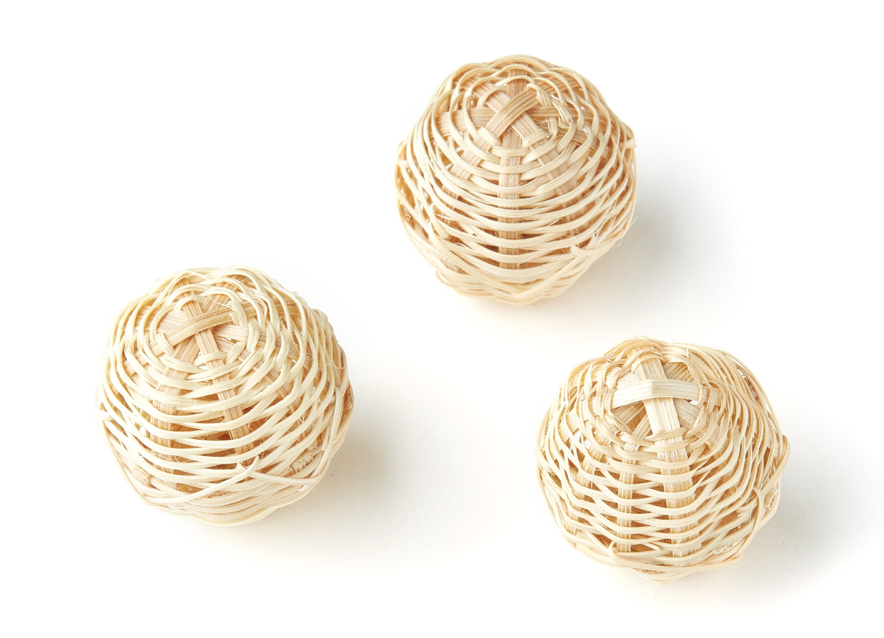 Handwoven Rattan Earrings - Ball Shaped Rattan Pendant - Wooden Straw Earring - Jewelery Handmade - 27.2x24.2mm - RT1109 - DOMEDBAZAAR