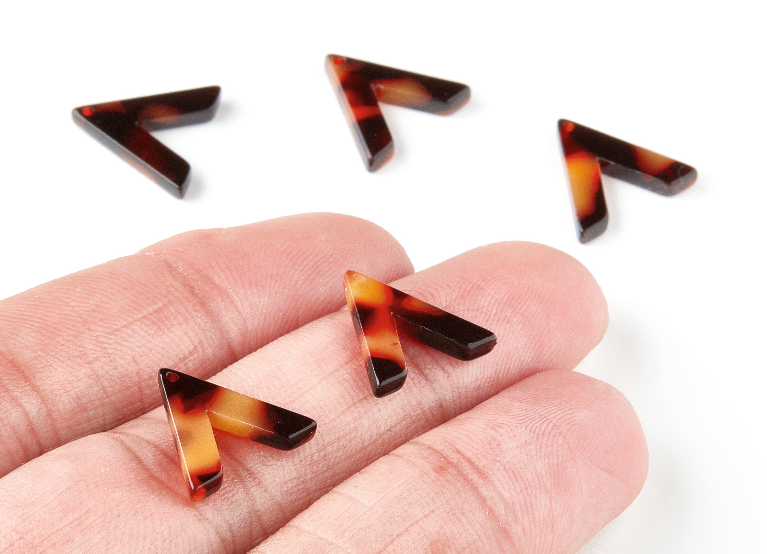 Acetate Acrylic Charms - Acetate Tortoise Shell Charm - V Shaped Pendant - 1 Hole - Color Code:A189 - 15.49x14.6x2.6mm - AC1497-A189 - DOMEDBAZAAR