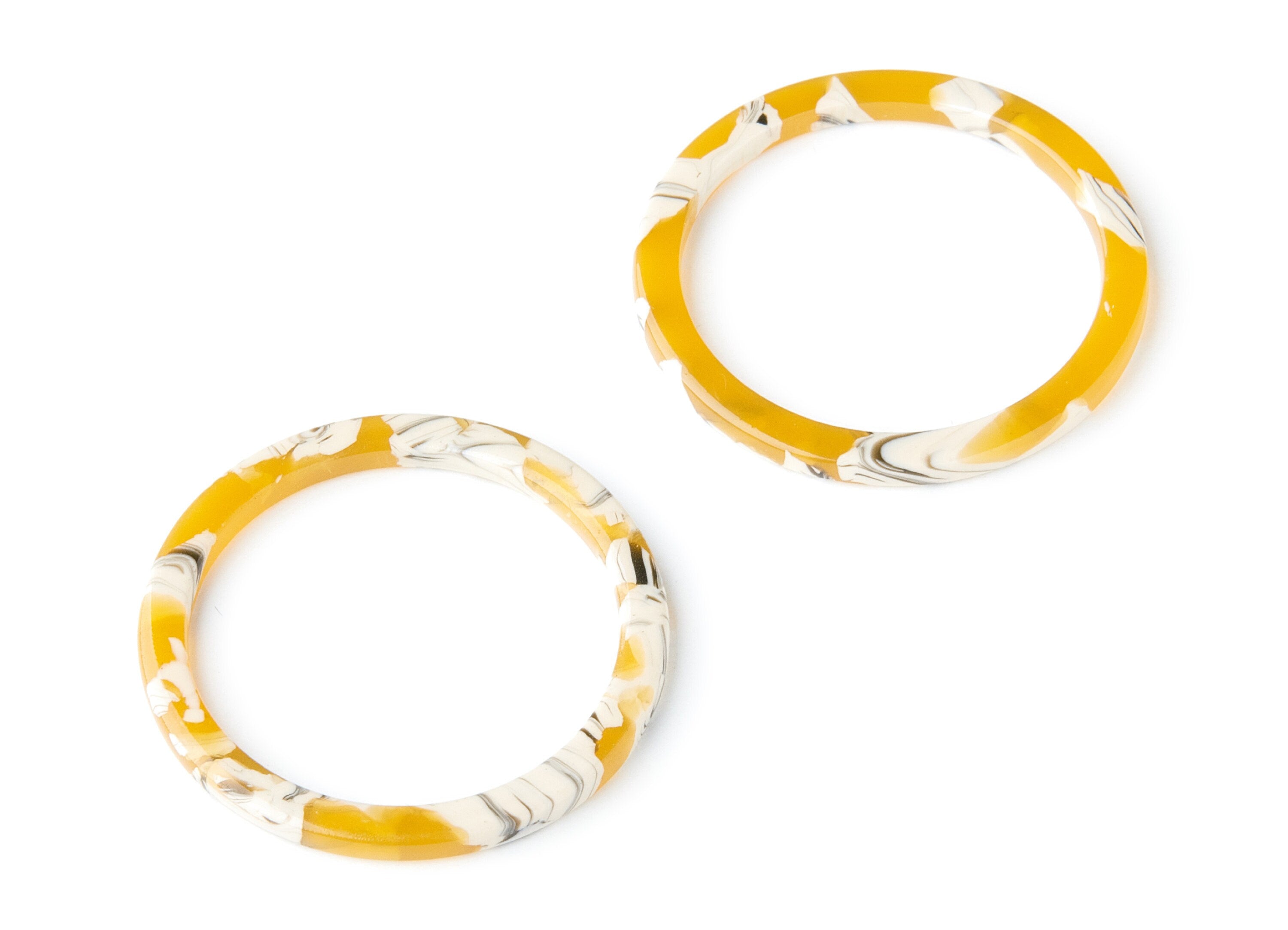 Acetate Hoop Earring Charms - Acrylic Circle Pendant - Earring Findings - Jewelry Supplies - Color Code: A14 - 36x36x2.28mm - AC1168R - DOMEDBAZAAR