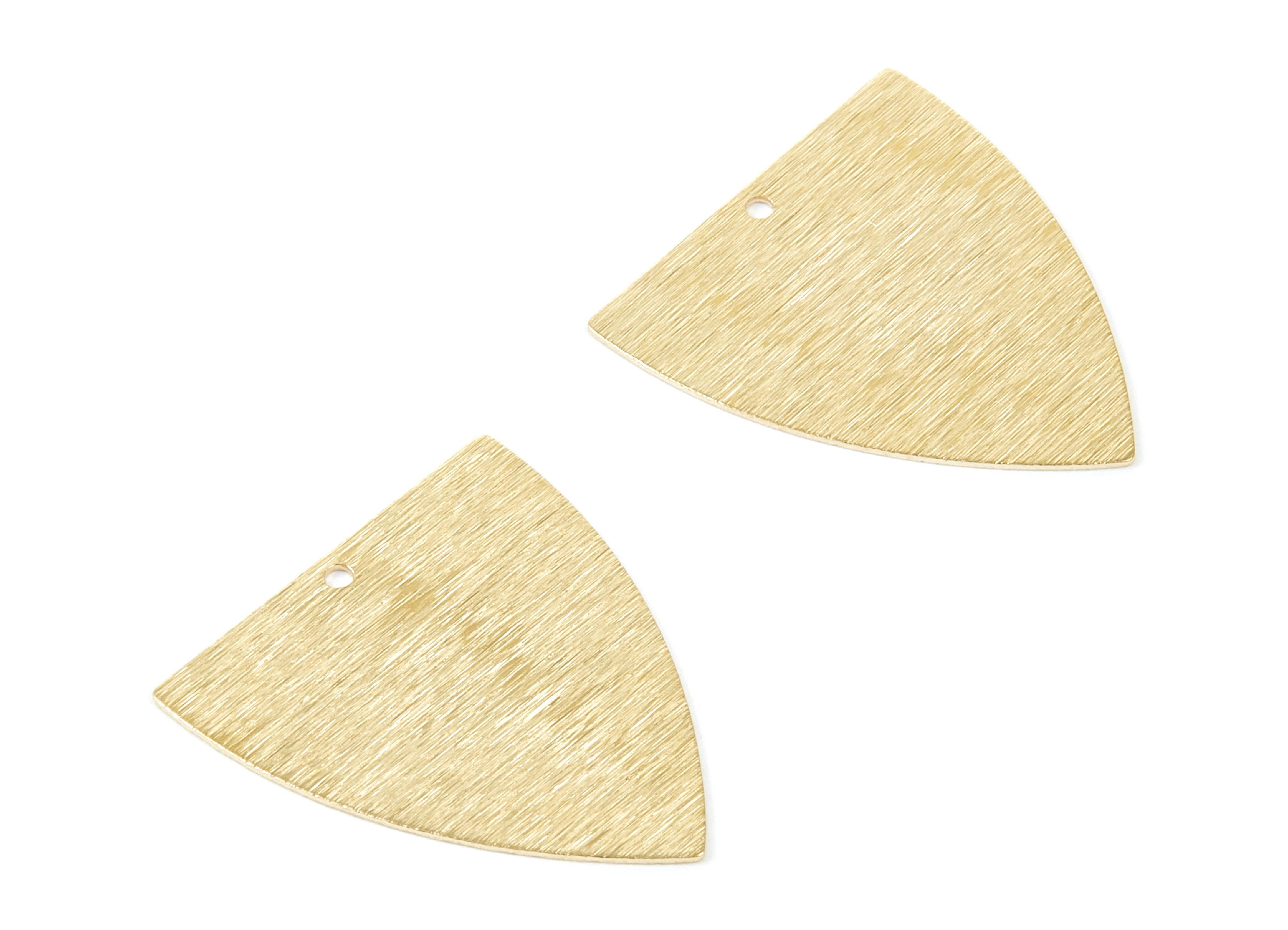 Brass Geometric Charms - Textured Steeple Shaped Raw Brass Pedants - Jewelry Supplies - 28x25x0,47mm - PP1979 - DOMEDBAZAAR