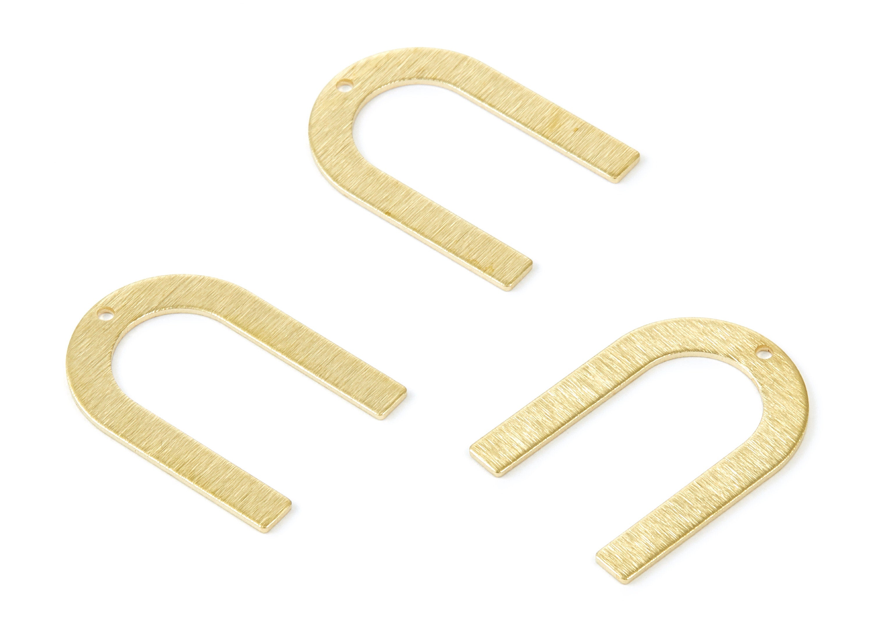 Brass Textured U Charms - Textured U Shaped Raw Brass pendant - Jewelry Supplies - 28x20x0,95mm - PP1915 - DOMEDBAZAAR