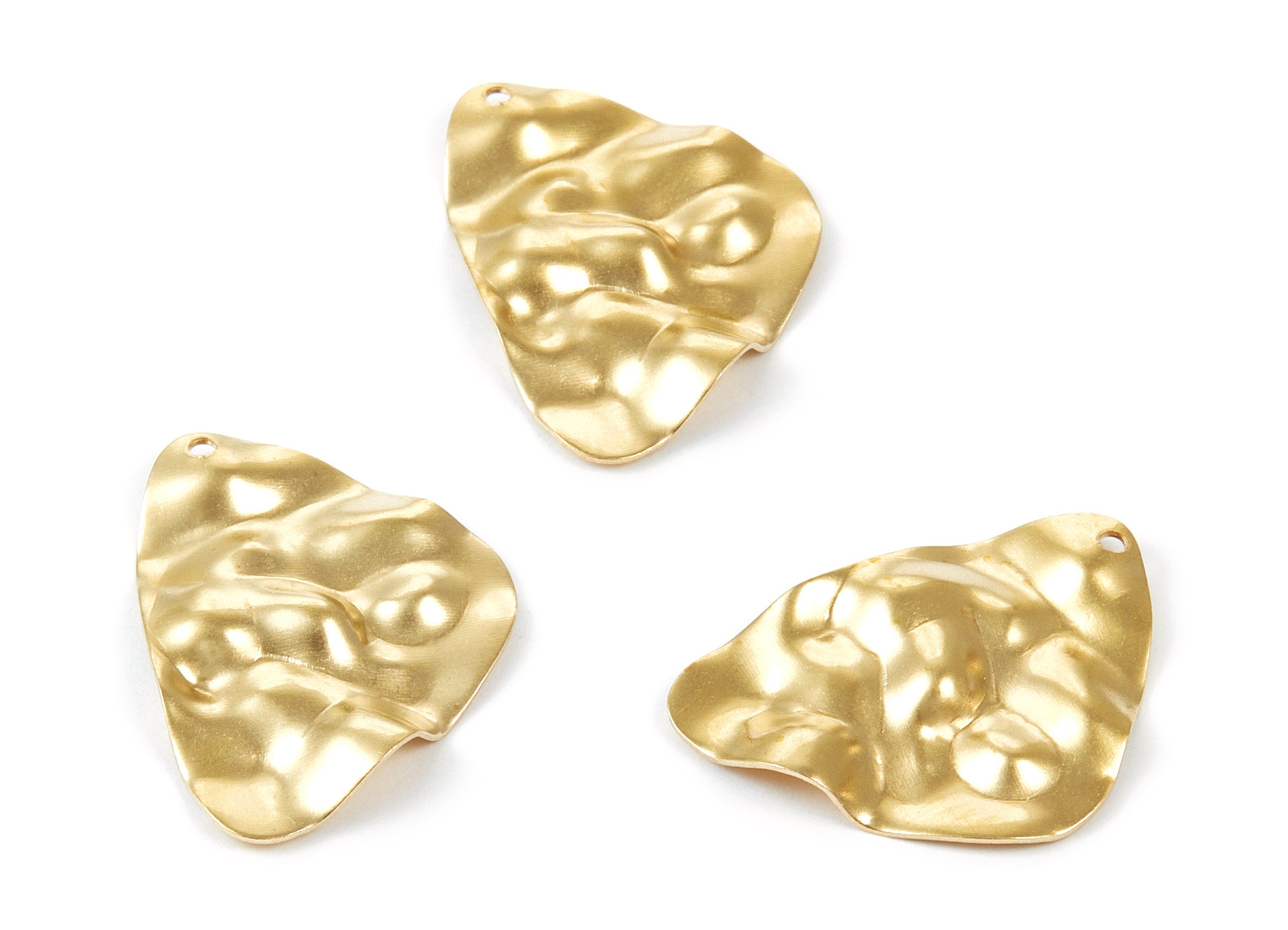 Brass Wavy Triangle Charms - Wavy Triangle Raw Brass Pendant - Earring Findings - Jewelry Supplies - 25x26,2x1,5mm - PP2048 - DOMEDBAZAAR