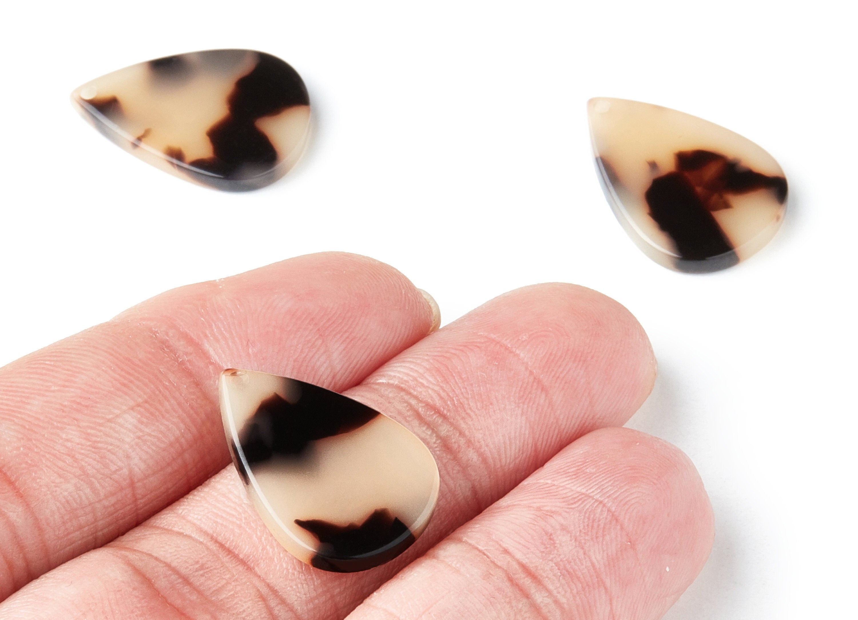 Acetate Drop Charms - Blonde Tortoise Shell Earrings - Drop Earrings and Pendant - Earring Findings - Color Code:A08 - 21x15x2.5mm - AC1024N - DOMEDBAZAAR