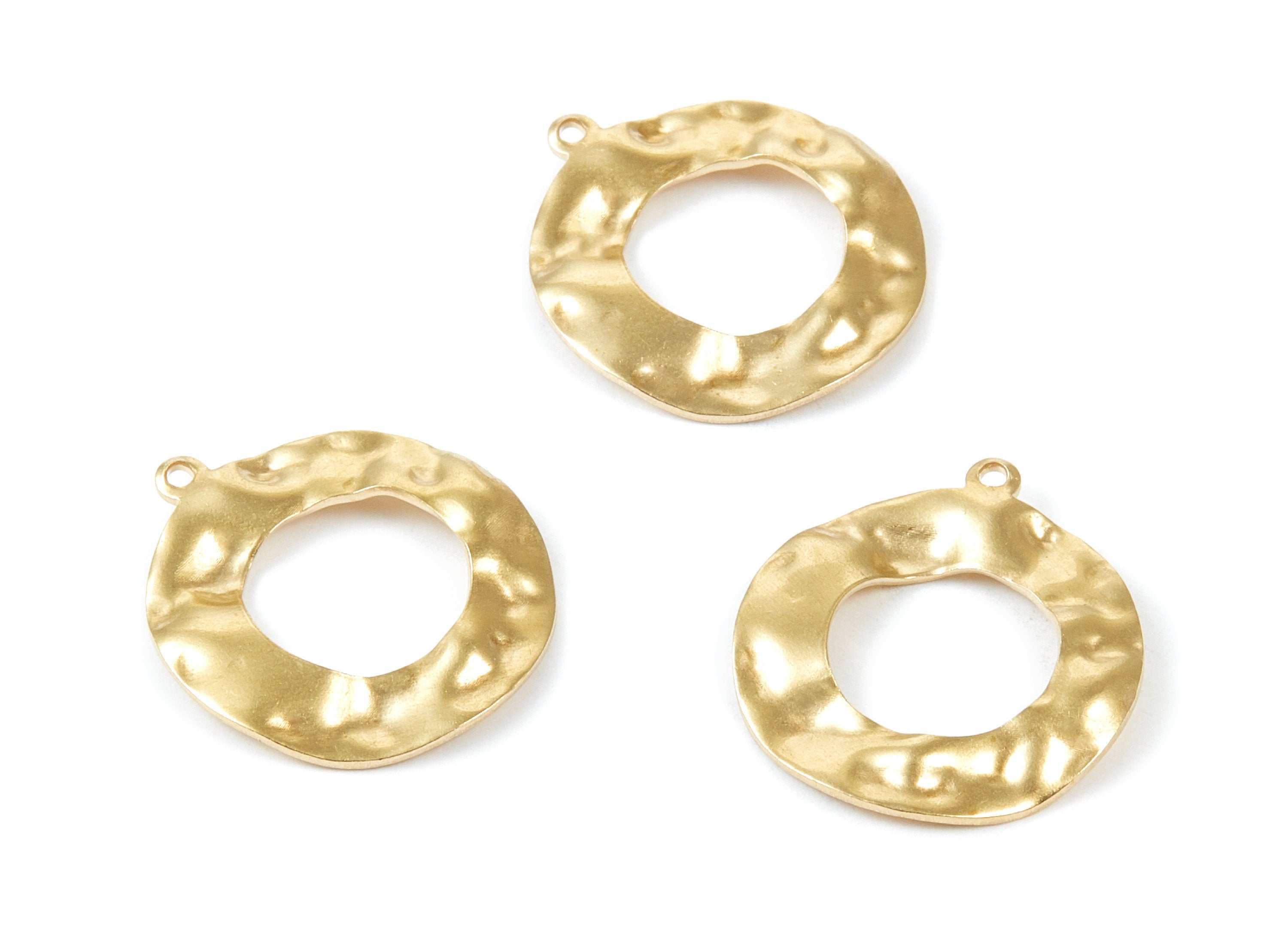 Brass Wavy Circle Charms - Wavy Circle Raw Brass Pendant - Earring Findings - Jewelry Supplies - 25,75x23,18x1,25mm - PP2025 - DOMEDBAZAAR