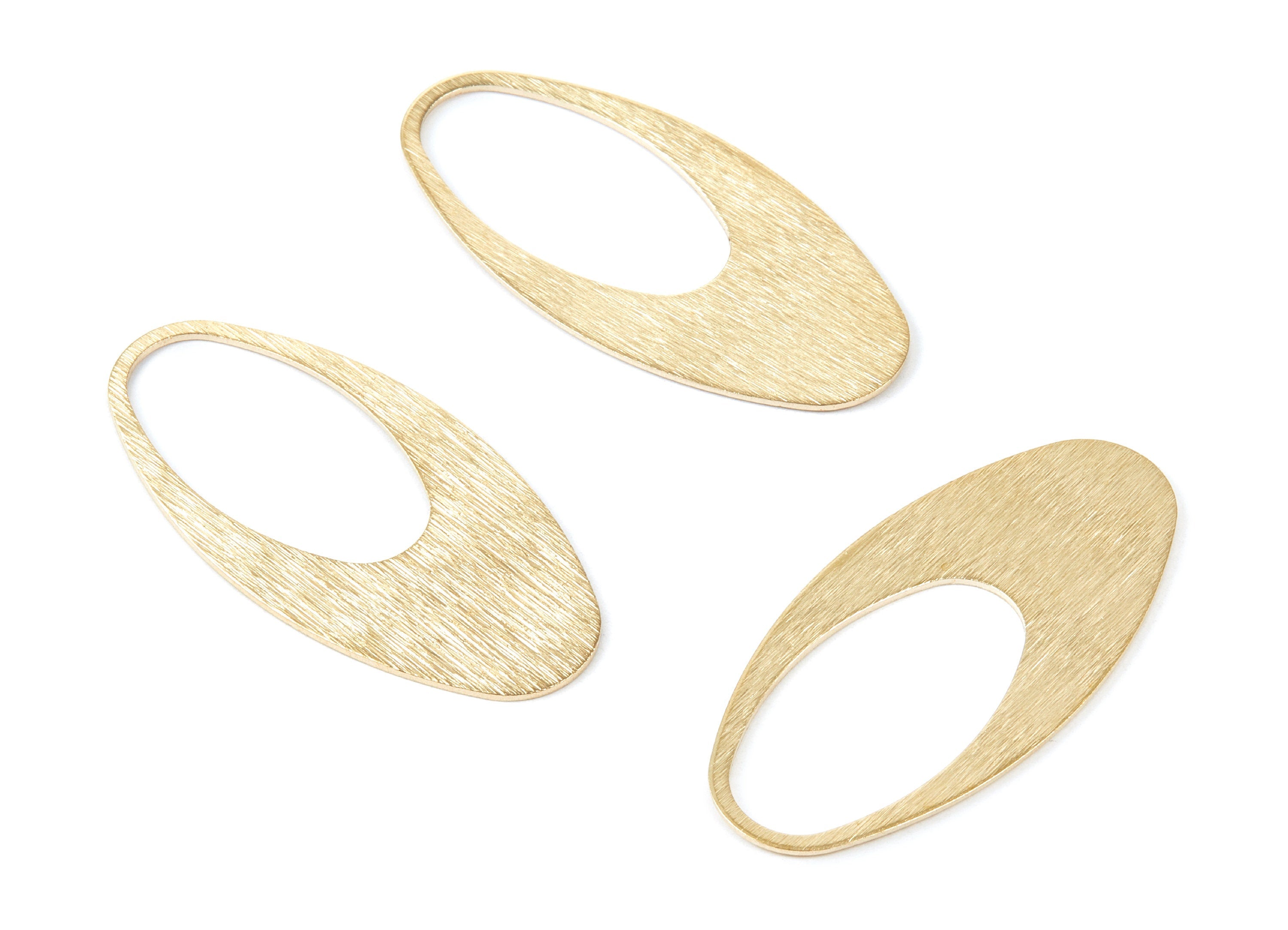 Brass Textured Oval Charms - Textured Oval Raw Brass Pendant - Brass Earring Findings - Jewelry Supplies - 48,8x23,6x0,8mm - PP1922 - DOMEDBAZAAR