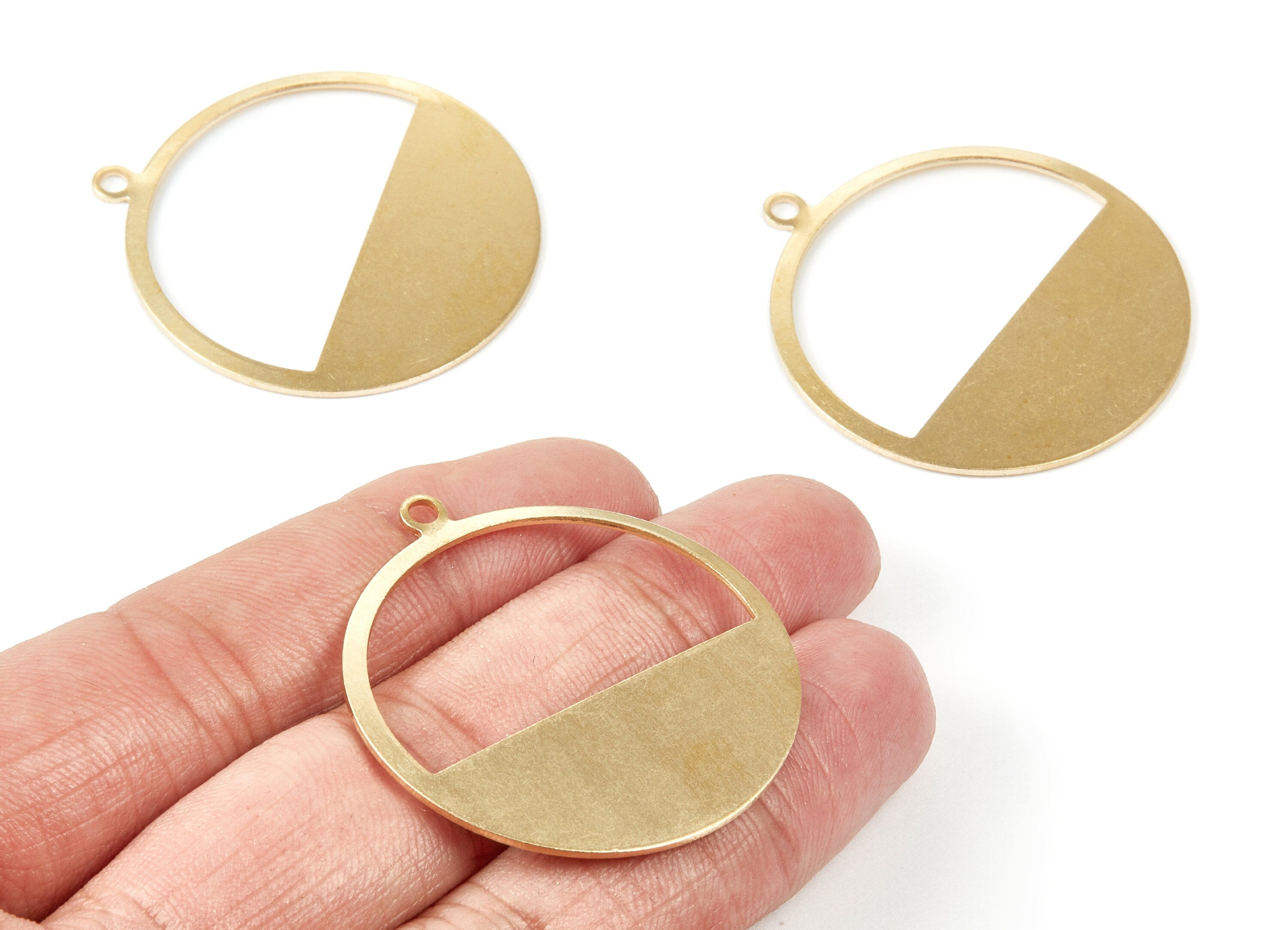 Brass Round Charms - Raw Brass Circle Pendants - Earring Findings - Jewelry Supplies - 41,42x37,66x0,95mm - PP1999 - DOMEDBAZAAR